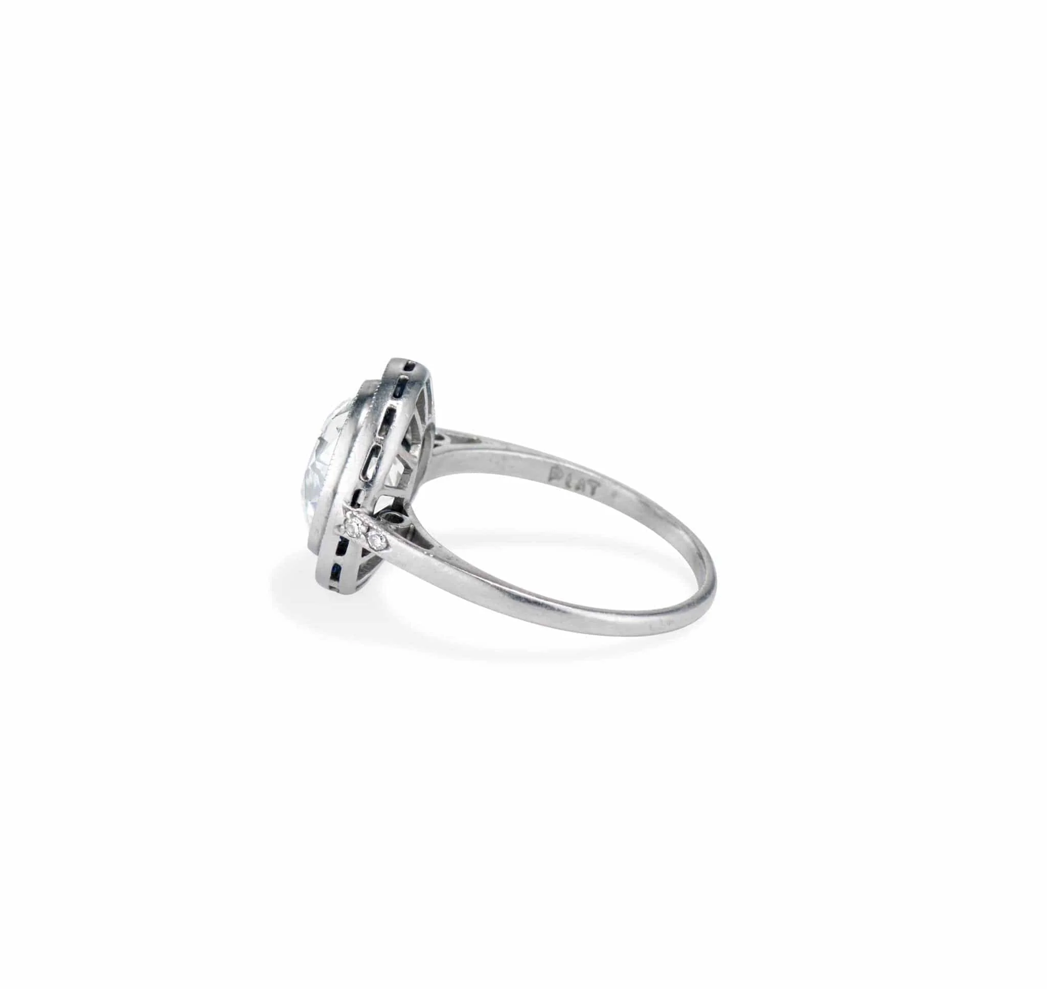 Early Art Deco 3.15 Carat Diamond and Sapphire Halo Ring - Image 3