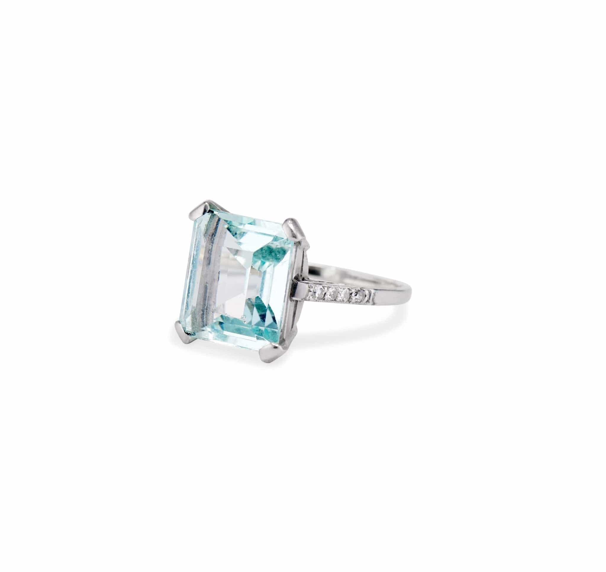 Art Deco 11.90 Carat Aquamarine Cocktail Ring, American - Image 2