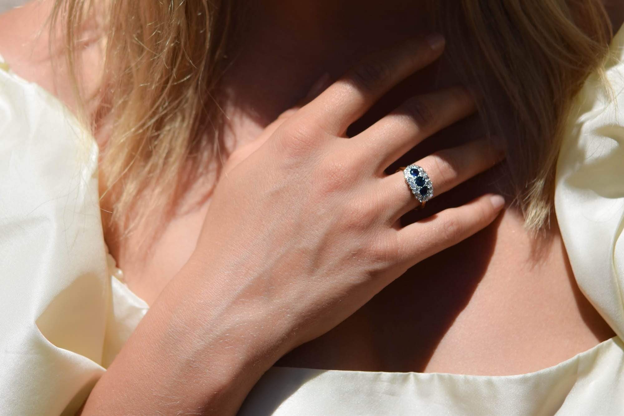 19th Century 3-Stone Sapphire and Diamond Ring - Image 7