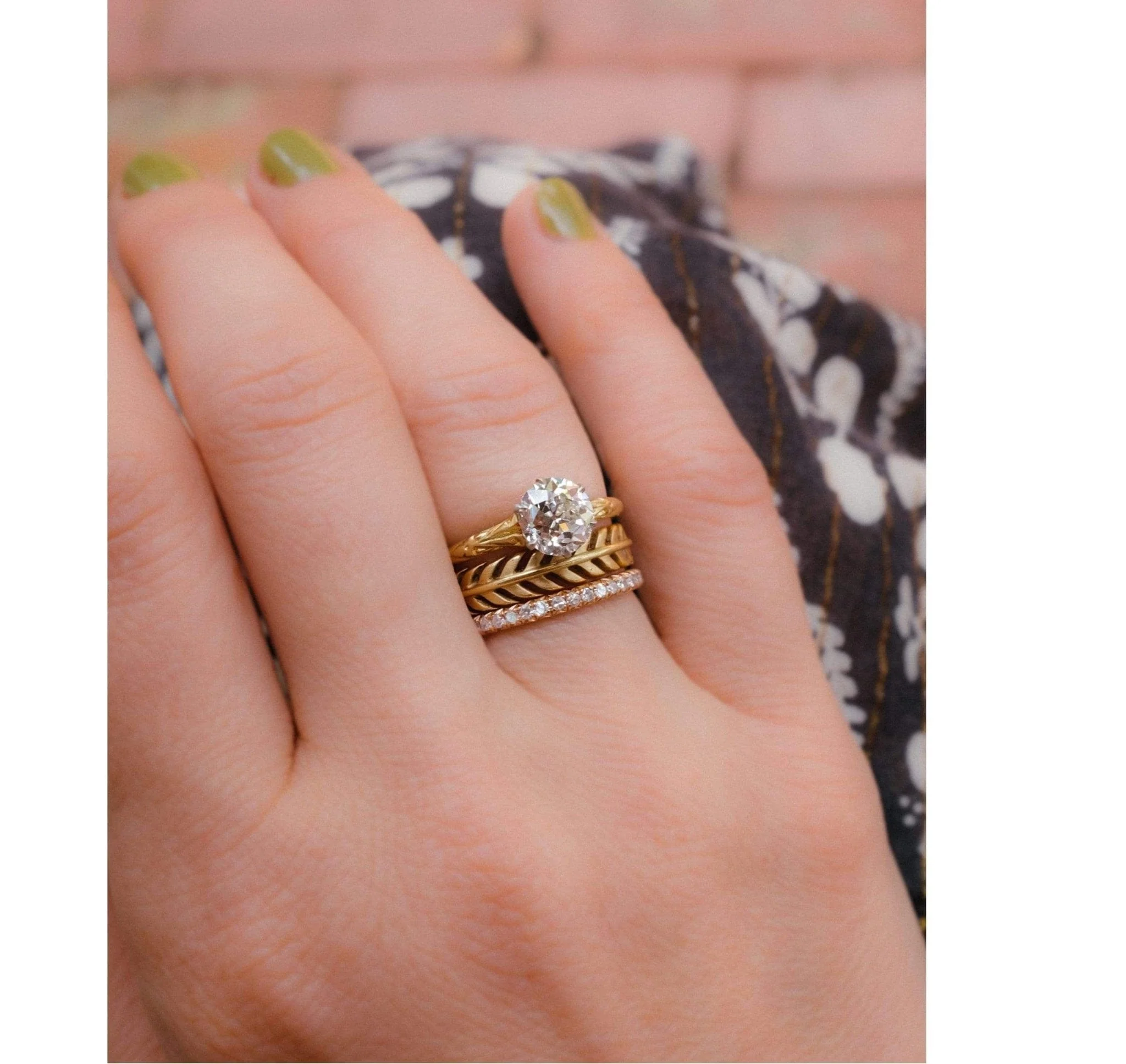 Early Art Deco 1.43 Carat Gold Engraved Solitaire - Image 10