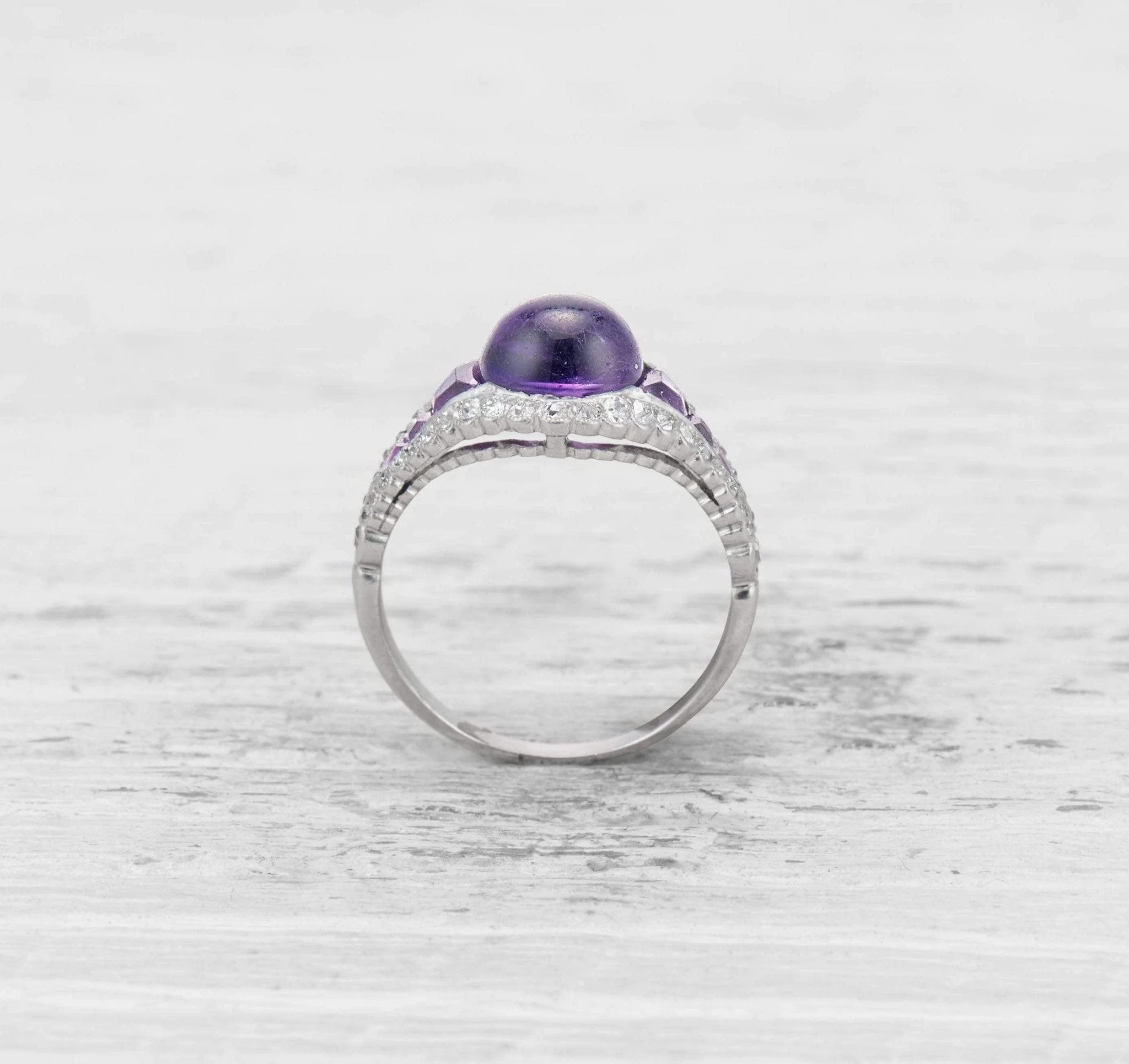 EARLY ART DECO AMETHYST AND DIAMOND RING - Image 4