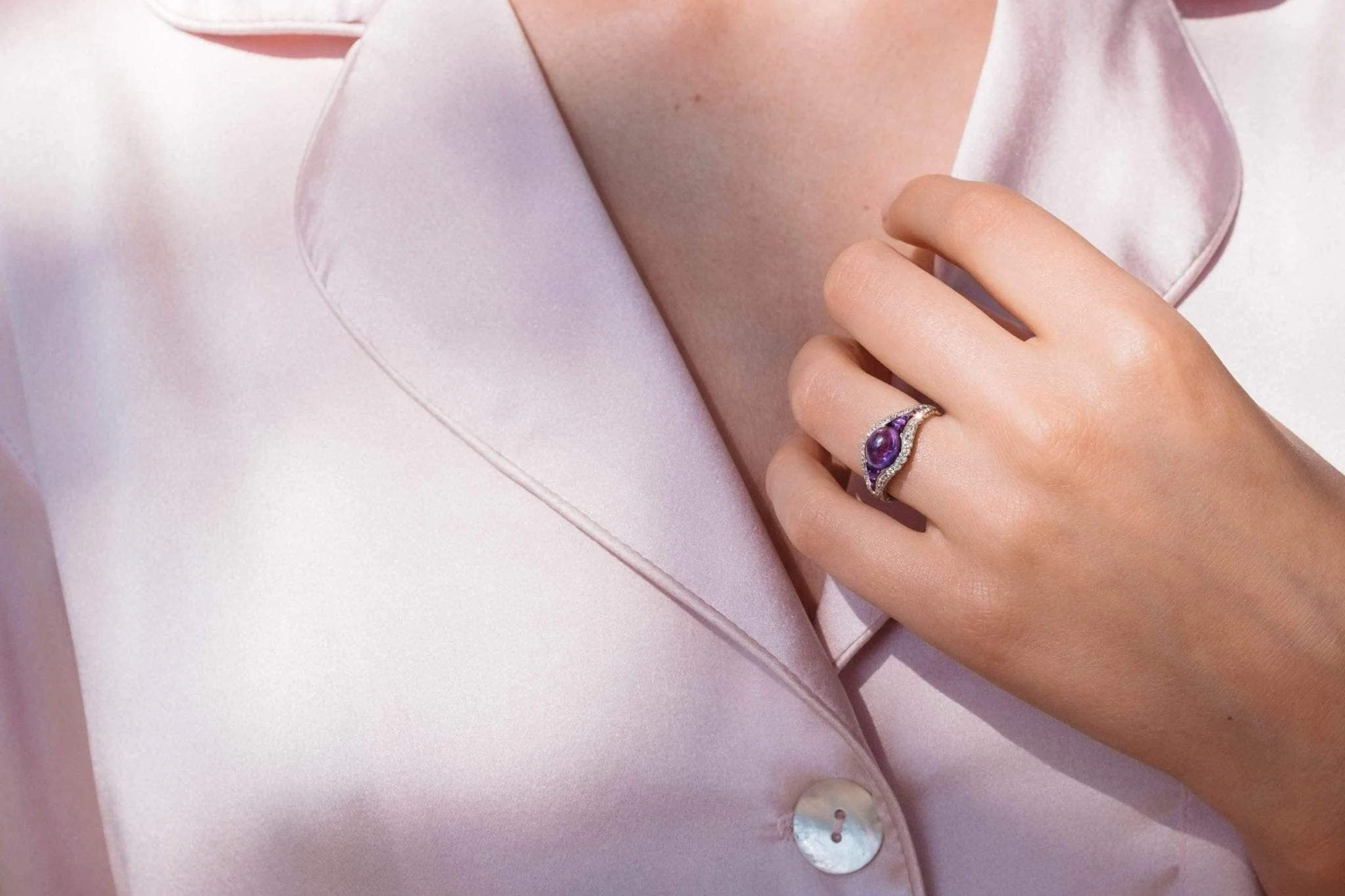 EARLY ART DECO AMETHYST AND DIAMOND RING - Image 6