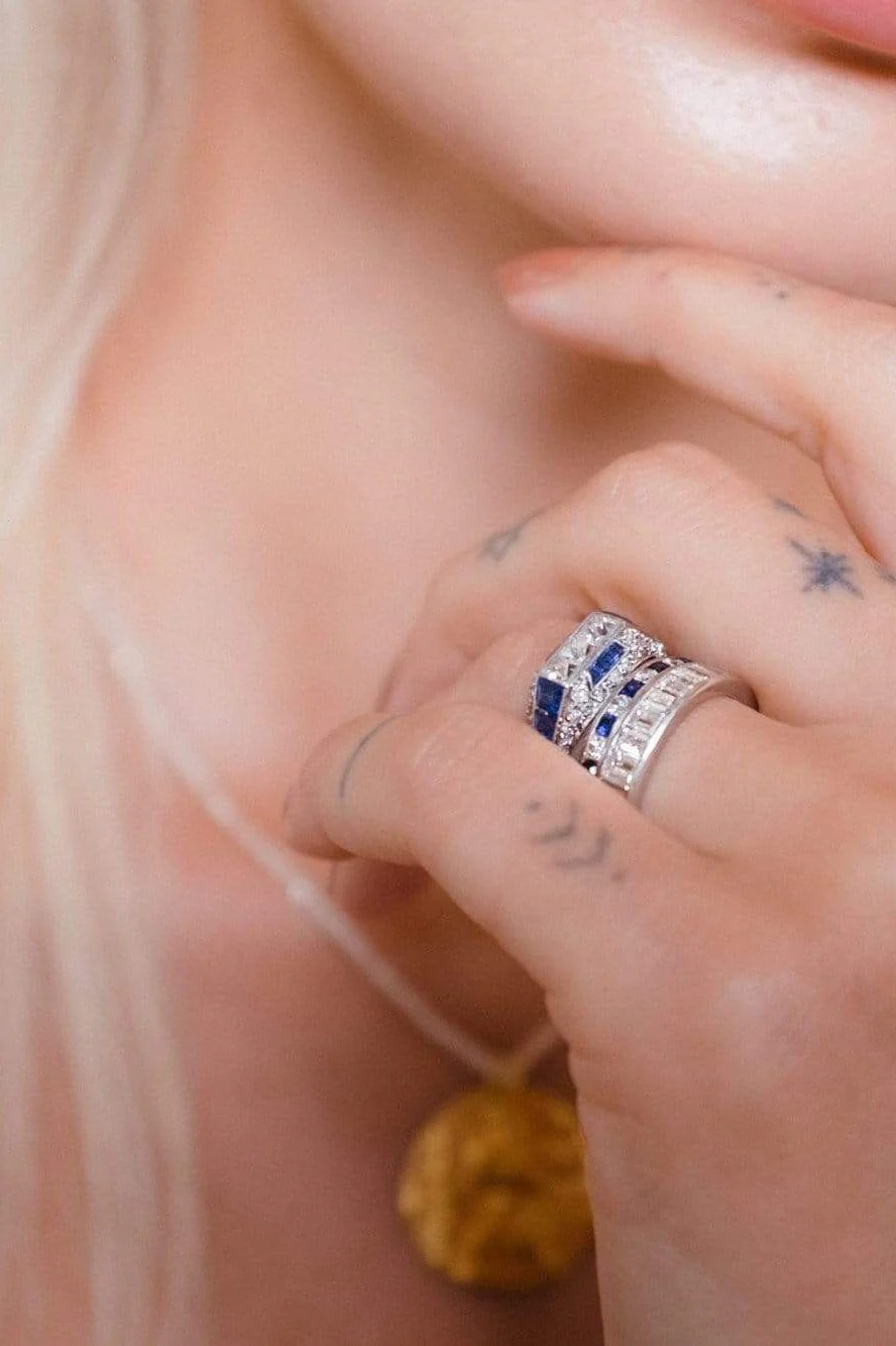 Early Art Deco French Cut Diamond & Sapphire Ring - Image 5