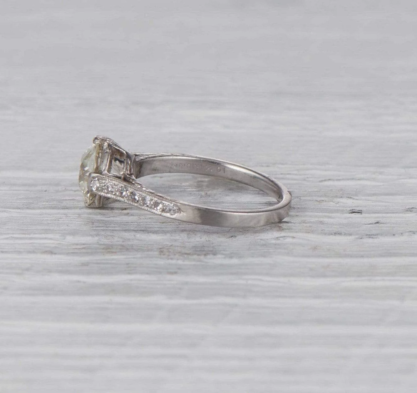 1.52 Carat Early Art Deco Engagement Ring - Image 3