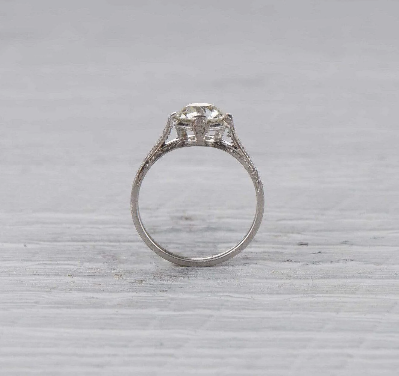 1.52 Carat Early Art Deco Engagement Ring - Image 4