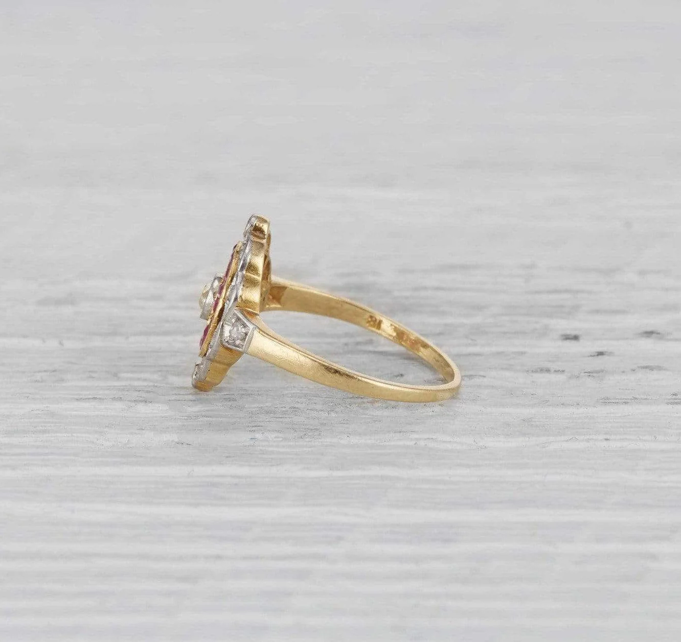 Early Edwardian Diamond & Ruby Ring - Image 3