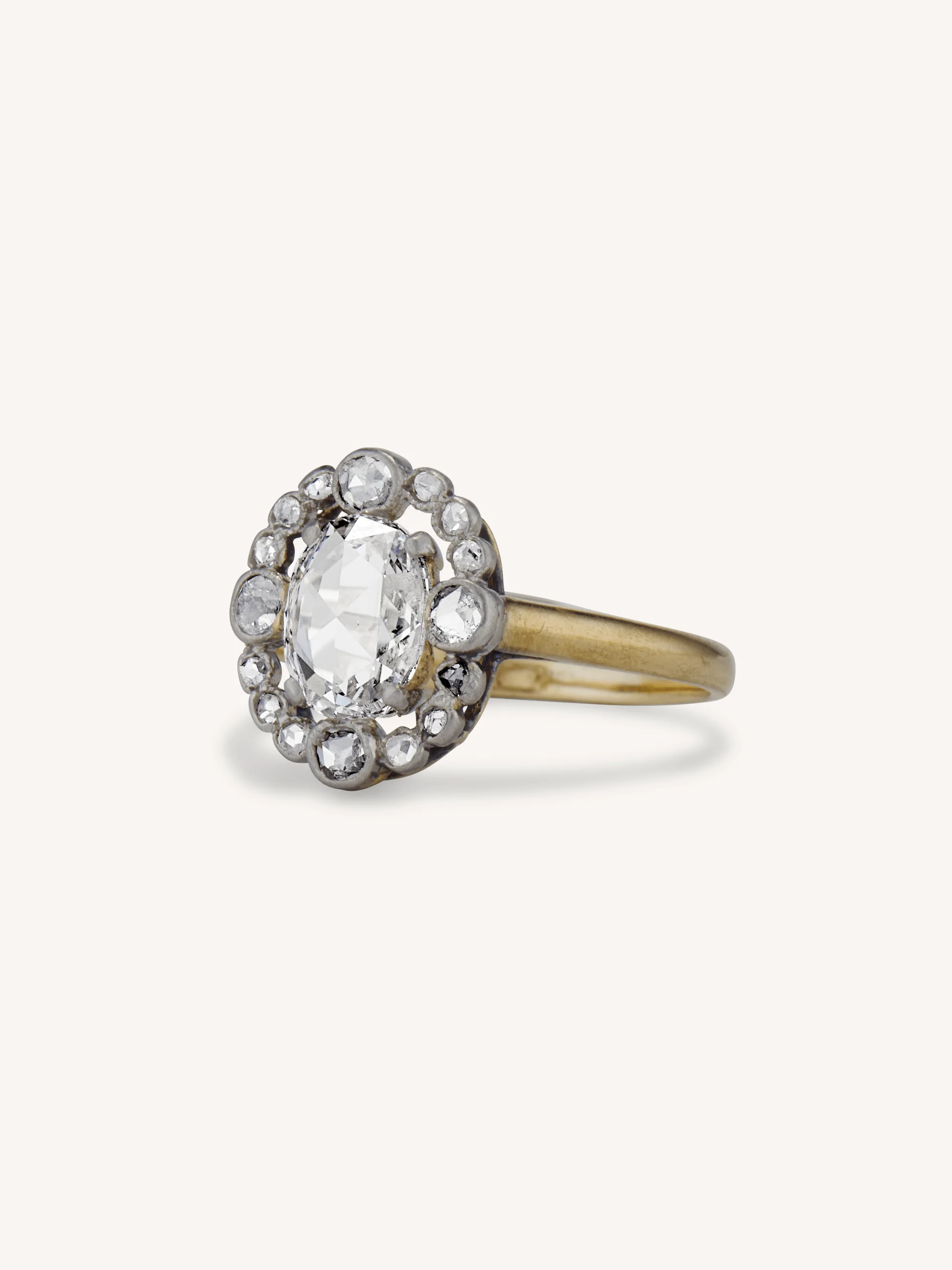Edwardian 1.05 Carat Rose Cut Diamond Cluster Ring - Image 2
