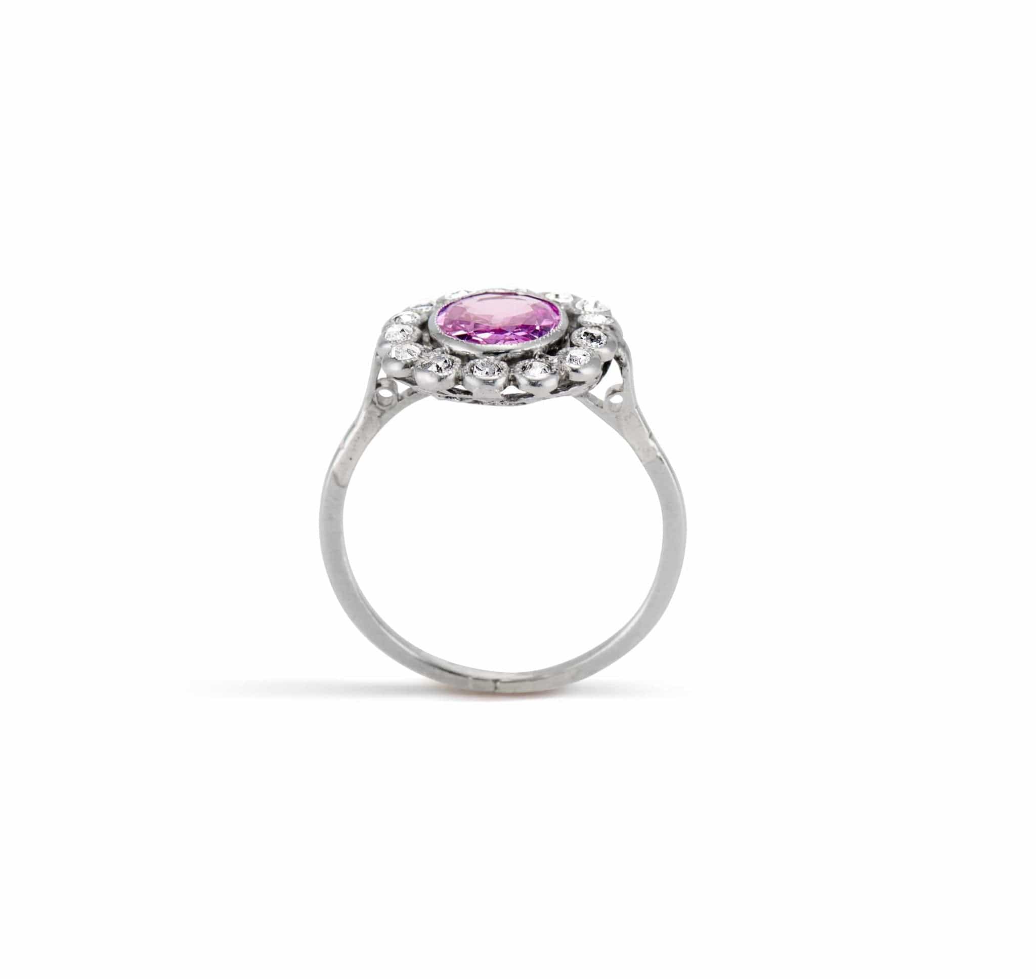 Edwardian Oval-Cut Pink Sapphire & Diamond Cluster Ring, France - Image 4