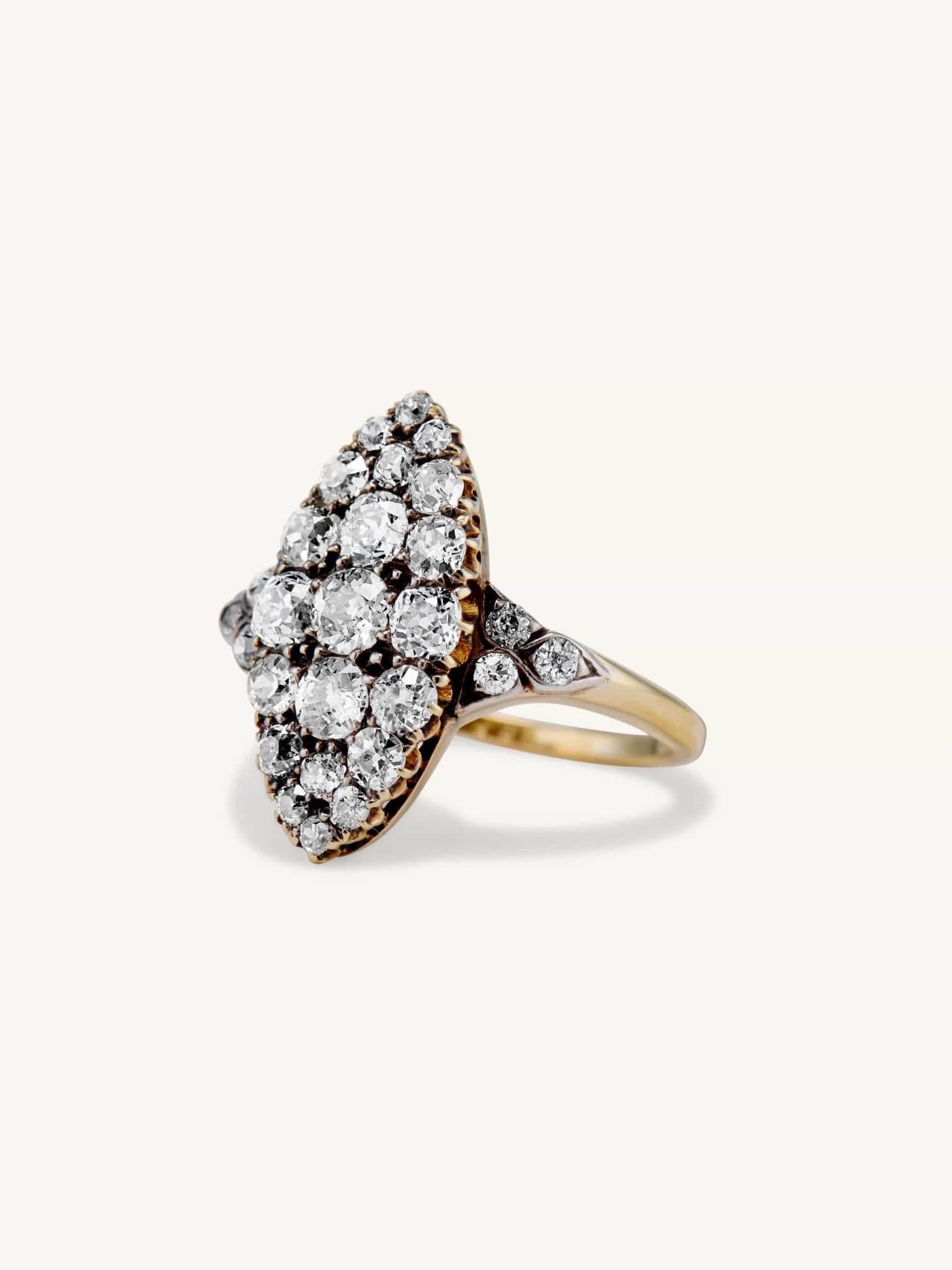 Edwardian 2.15 Carat Old Mine Diamond Dinner Ring - Image 2