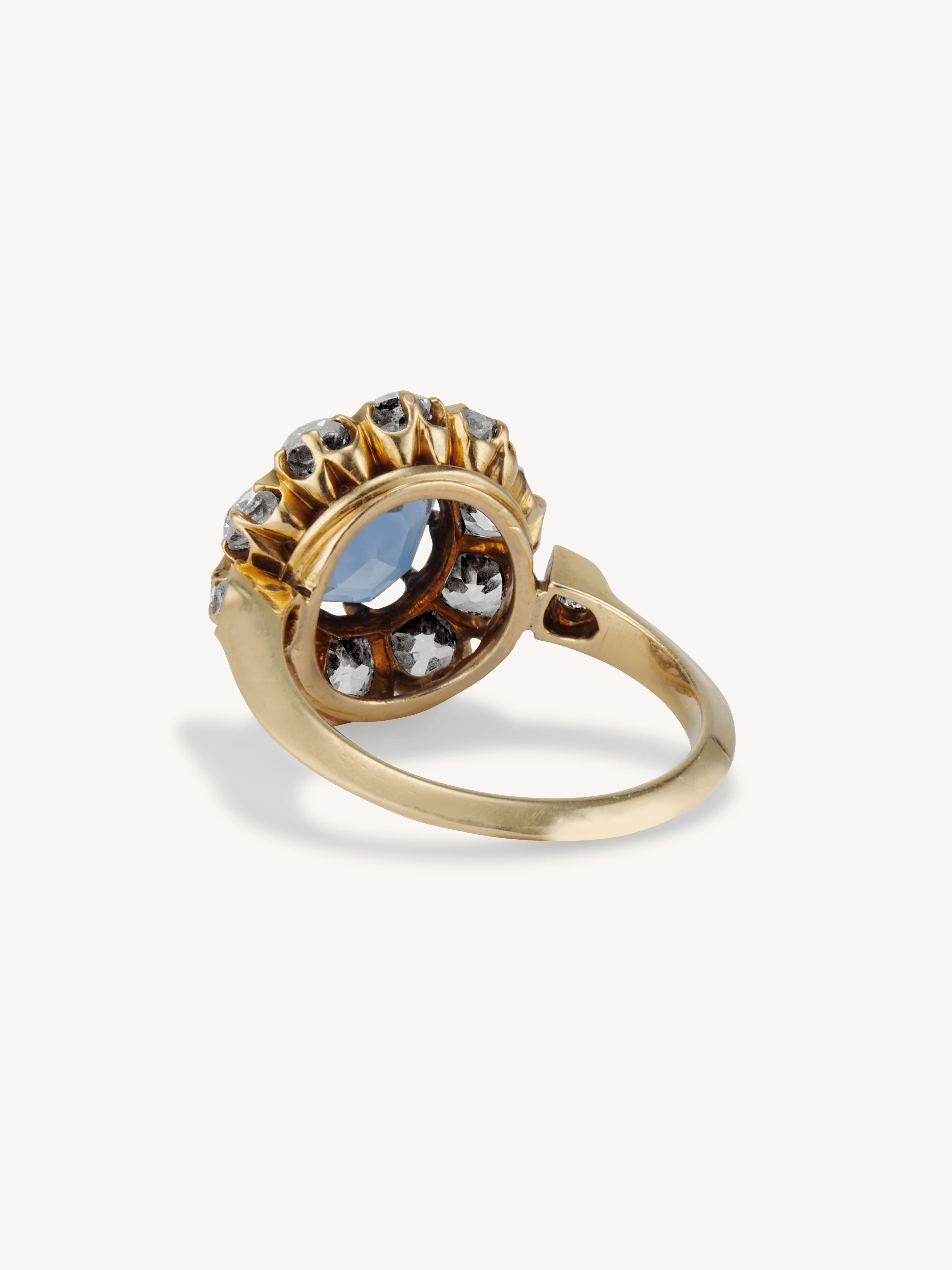 Edwardian 2.35 Carat Octagonal Cut Ceylon Sapphire & Diamond Cluster Ring - Image 5