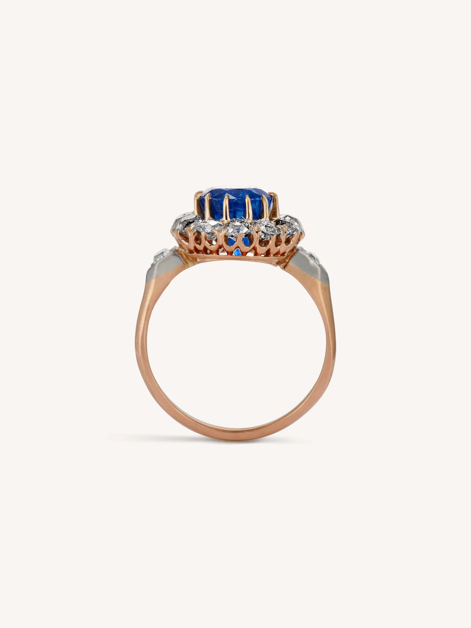 Edwardian 3.66 Carat Oval Cut Natural Unheated Ceylon Sapphire and Diamond Antique Cluster Engagement Ring - Image 7