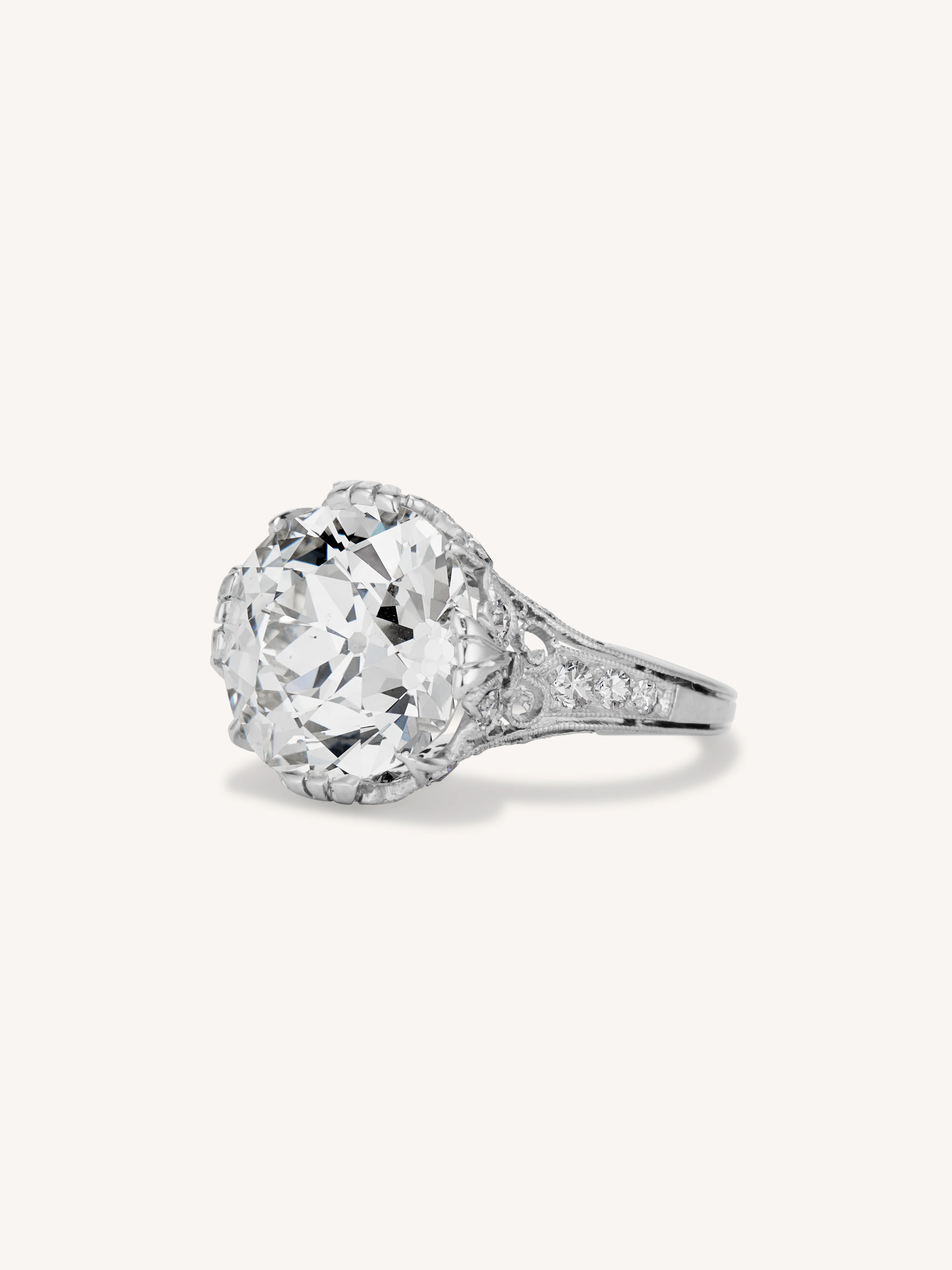 Edwardian 6.86 Carat Old Mine Cut Diamond Antique Engagement Ring - Image 4