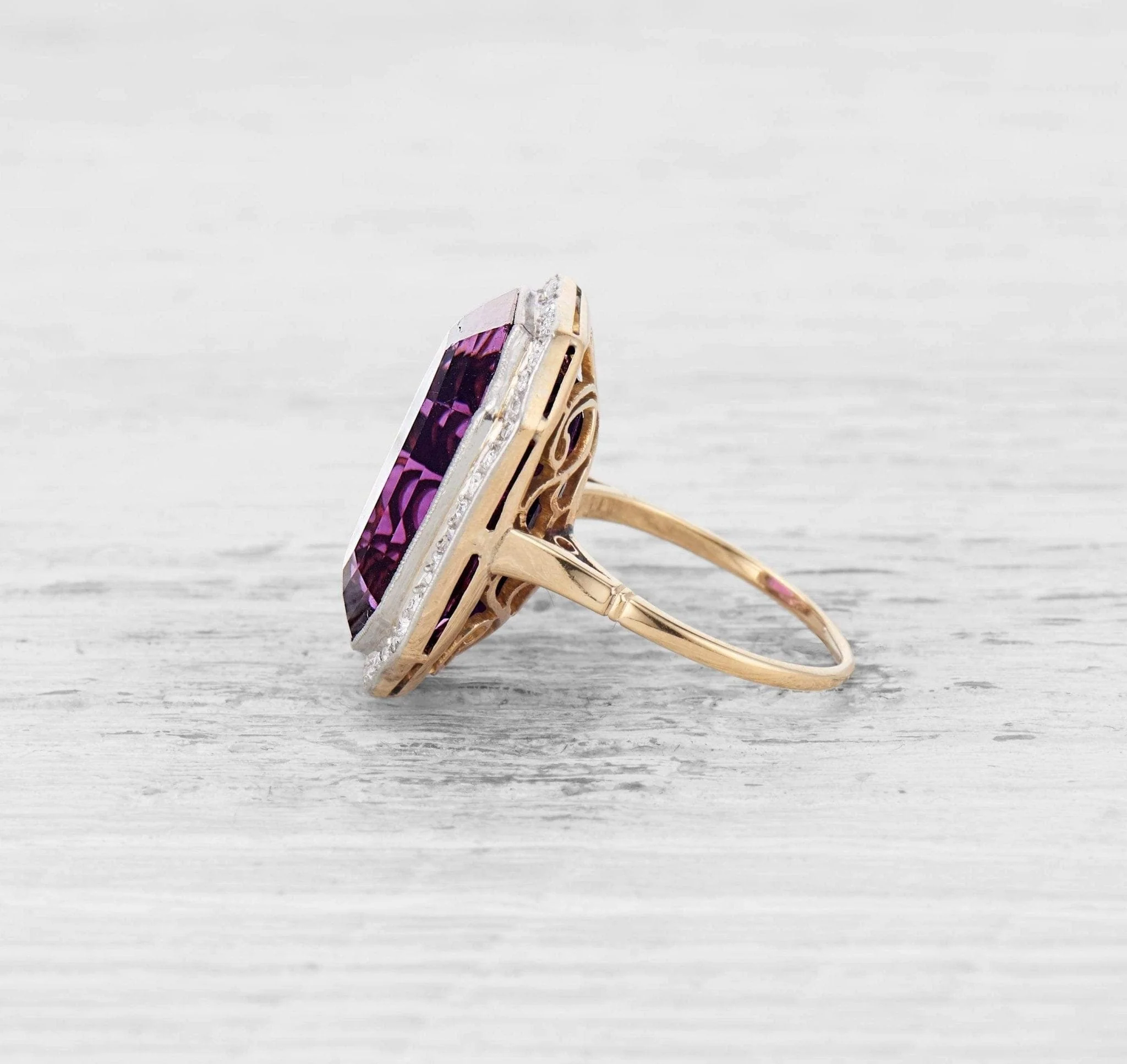 EDWARDIAN AMETHYST AND DIAMOND COCKTAIL RING - Image 3