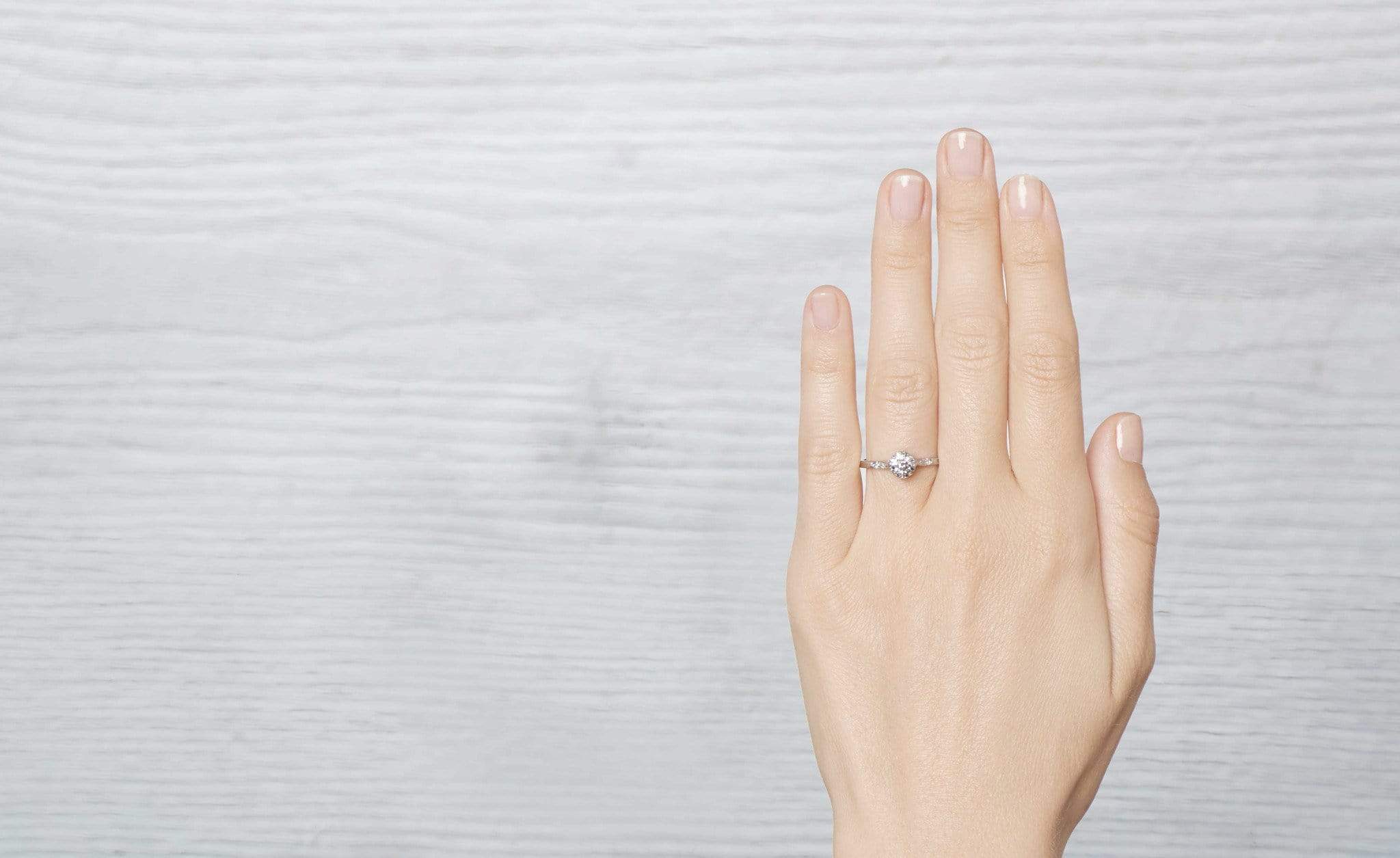 .90 Carat Edwardian Engagement Ring - Image 5