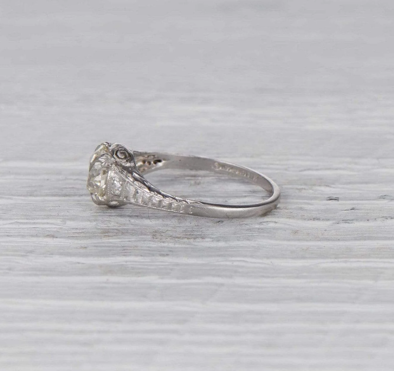 1.28 Carat Early Art Deco Diamond Engagement Ring - Image 3