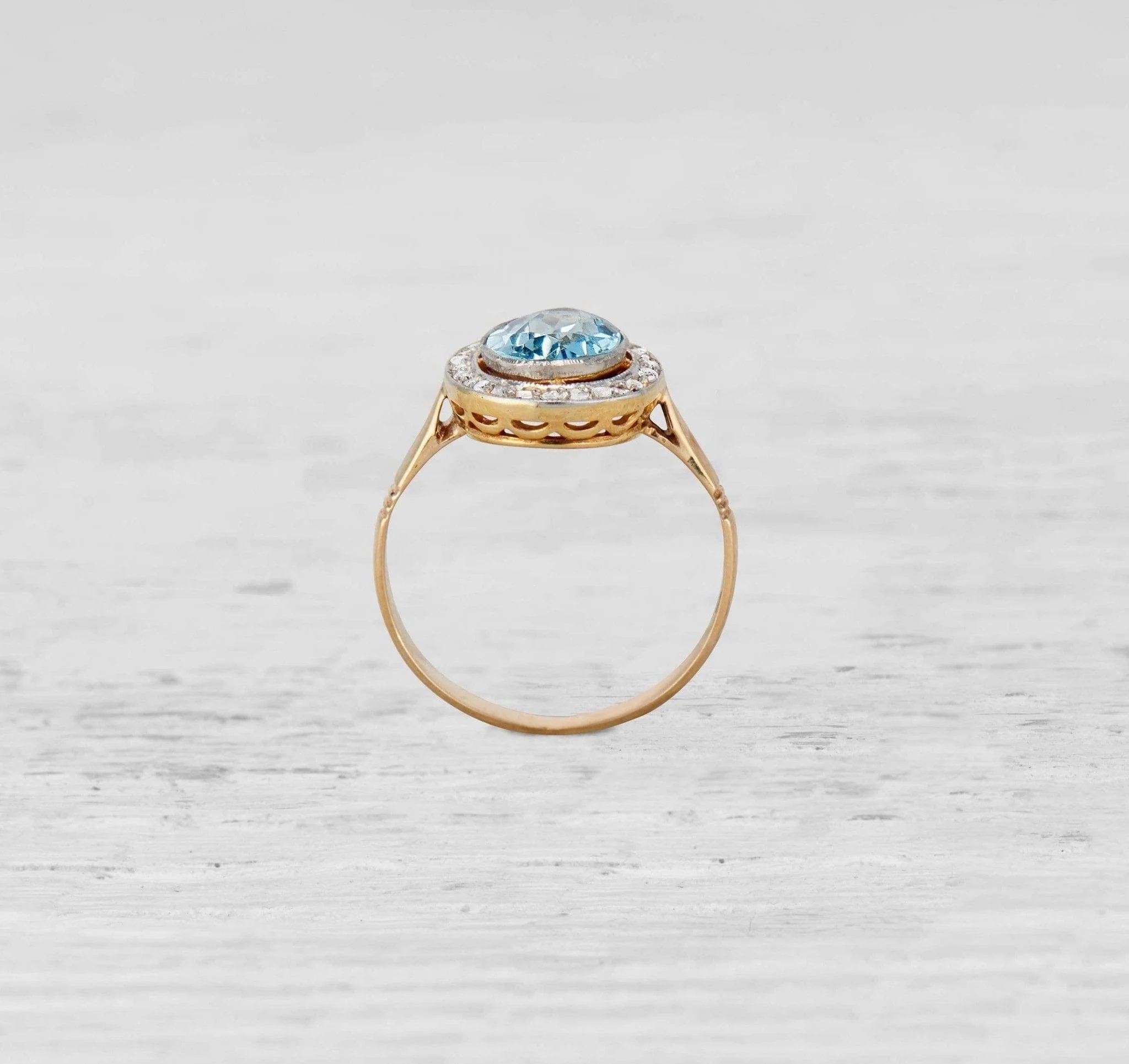 Edwardian Aquamarine and Diamond Ring - Image 4
