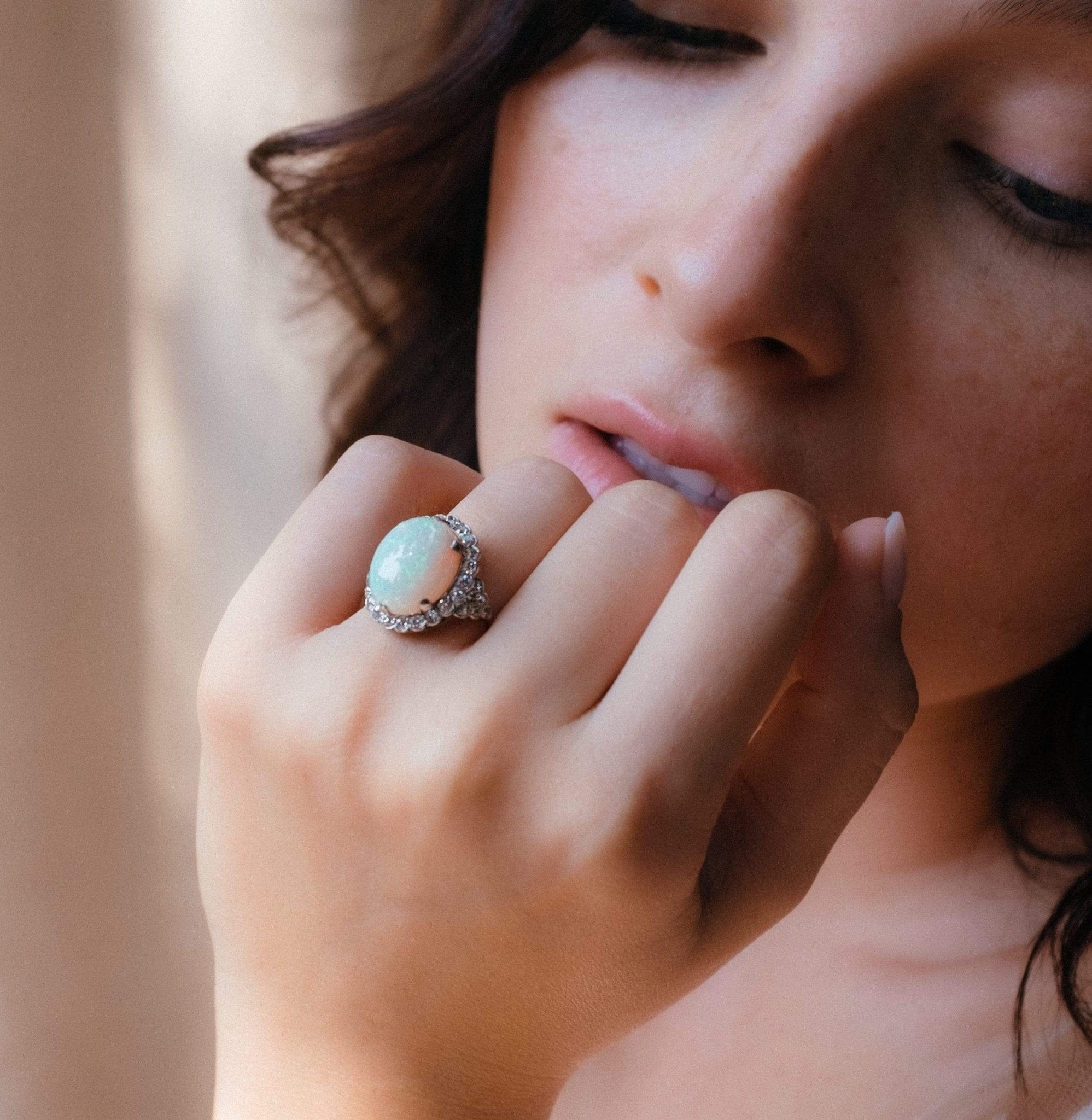 Art Deco Cabochon Opal Diamond and Platinum Ring - Image 6