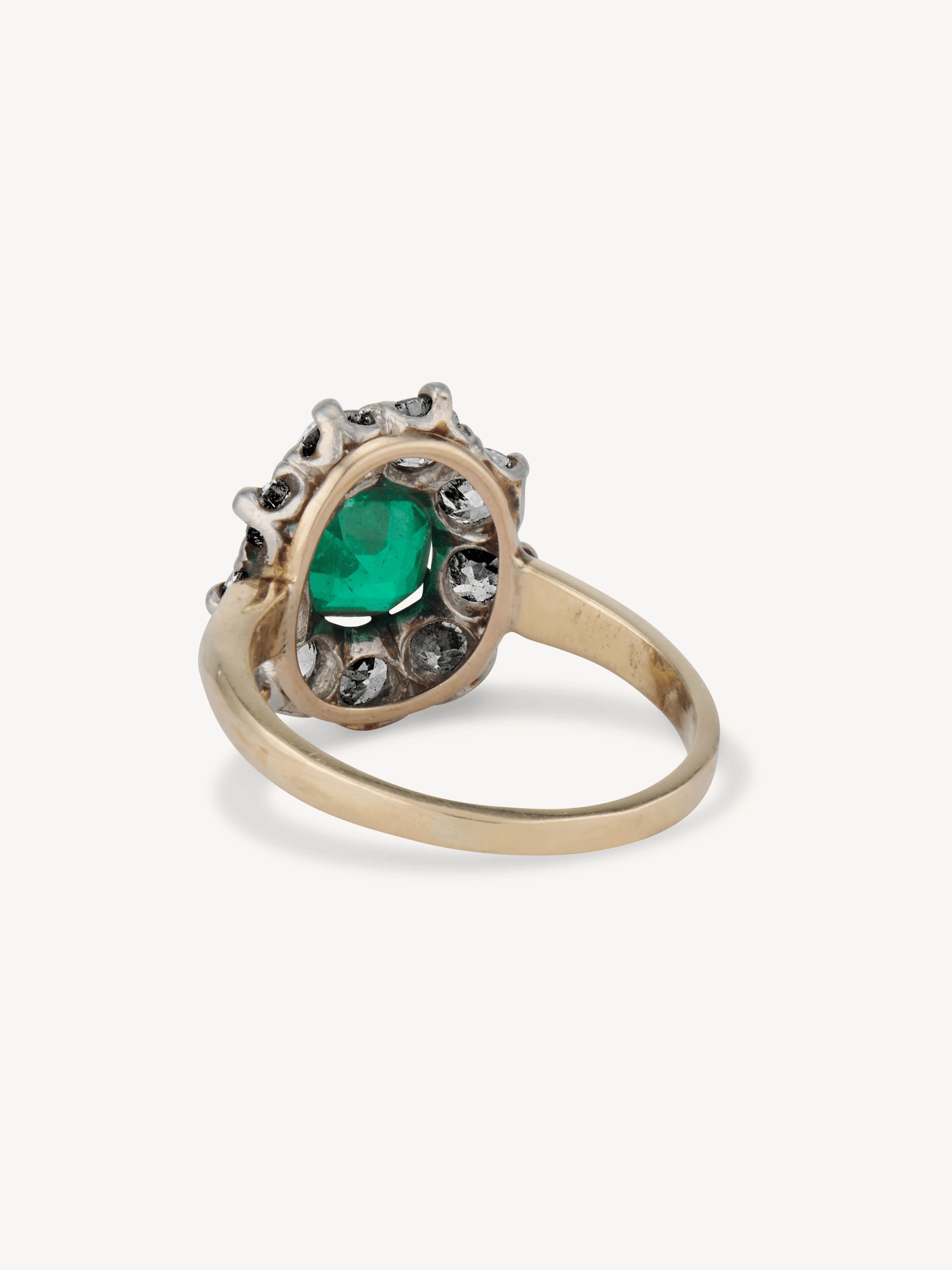 Edwardian 1.45 Carat Colombian Emerald & Diamond Cluster Antique Engagement Ring - Image 5