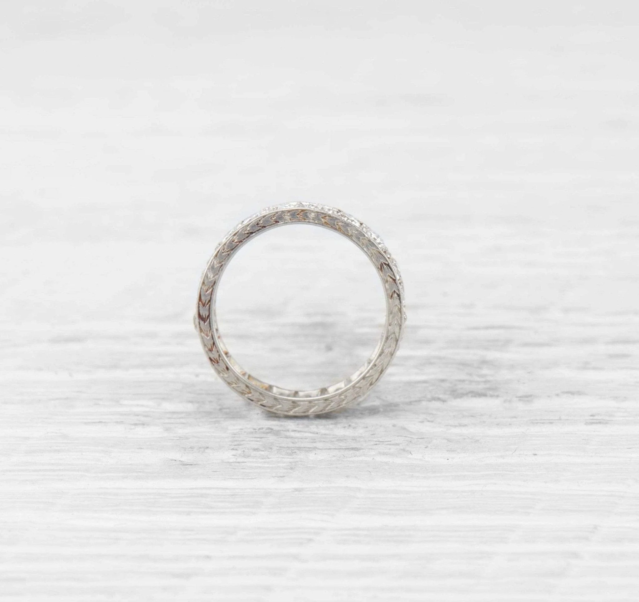 EDWARDIAN DIAMOND ETERNITY BAND - Image 3