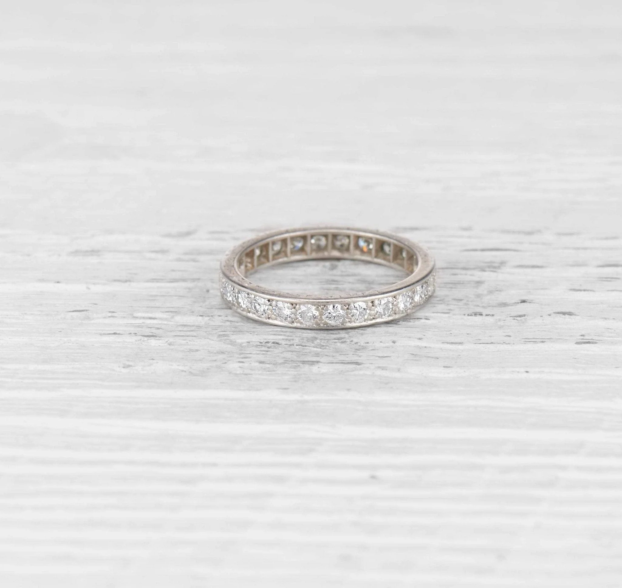 EDWARDIAN DIAMOND ETERNITY BAND - Image 3