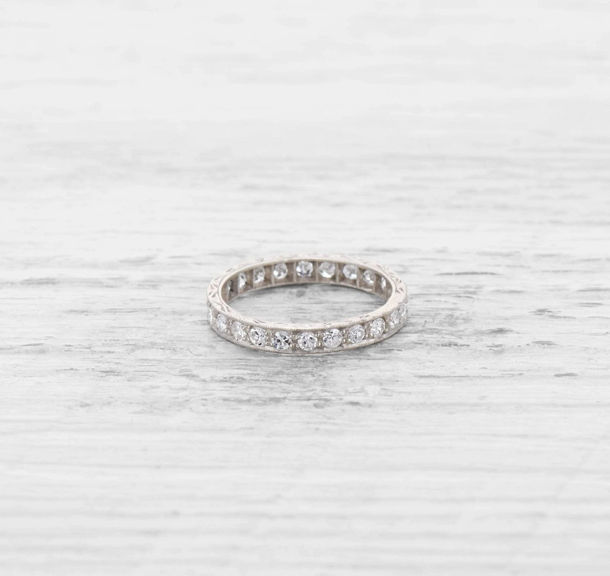 EDWARDIAN DIAMOND ETERNITY BAND - Image 3