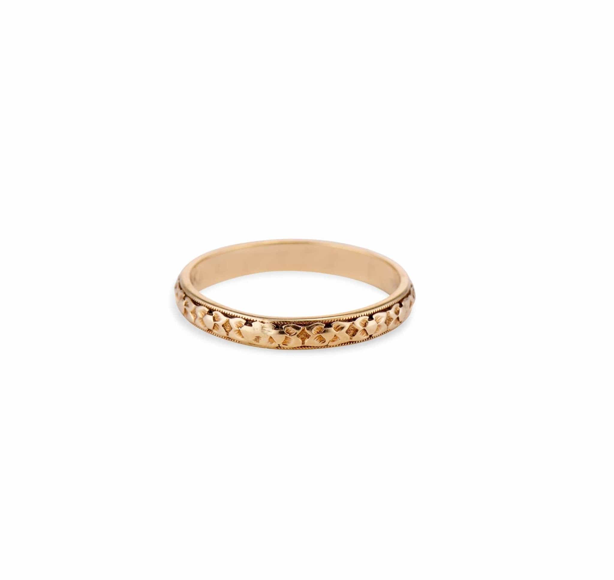 Victorian Forget-Me-Not Gold Wedding Band - Image 2