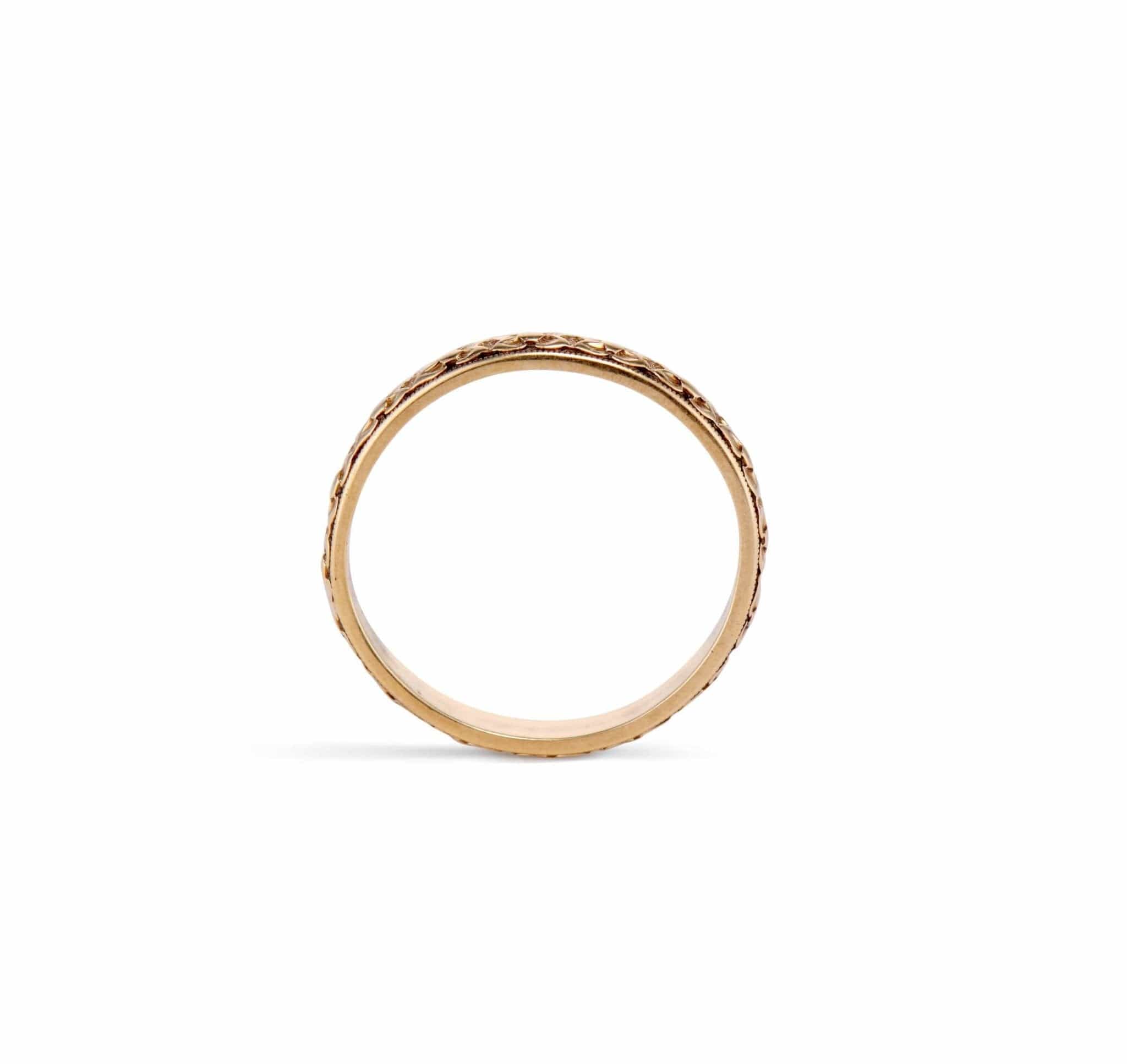 Victorian Forget-Me-Not Gold Wedding Band - Image 3