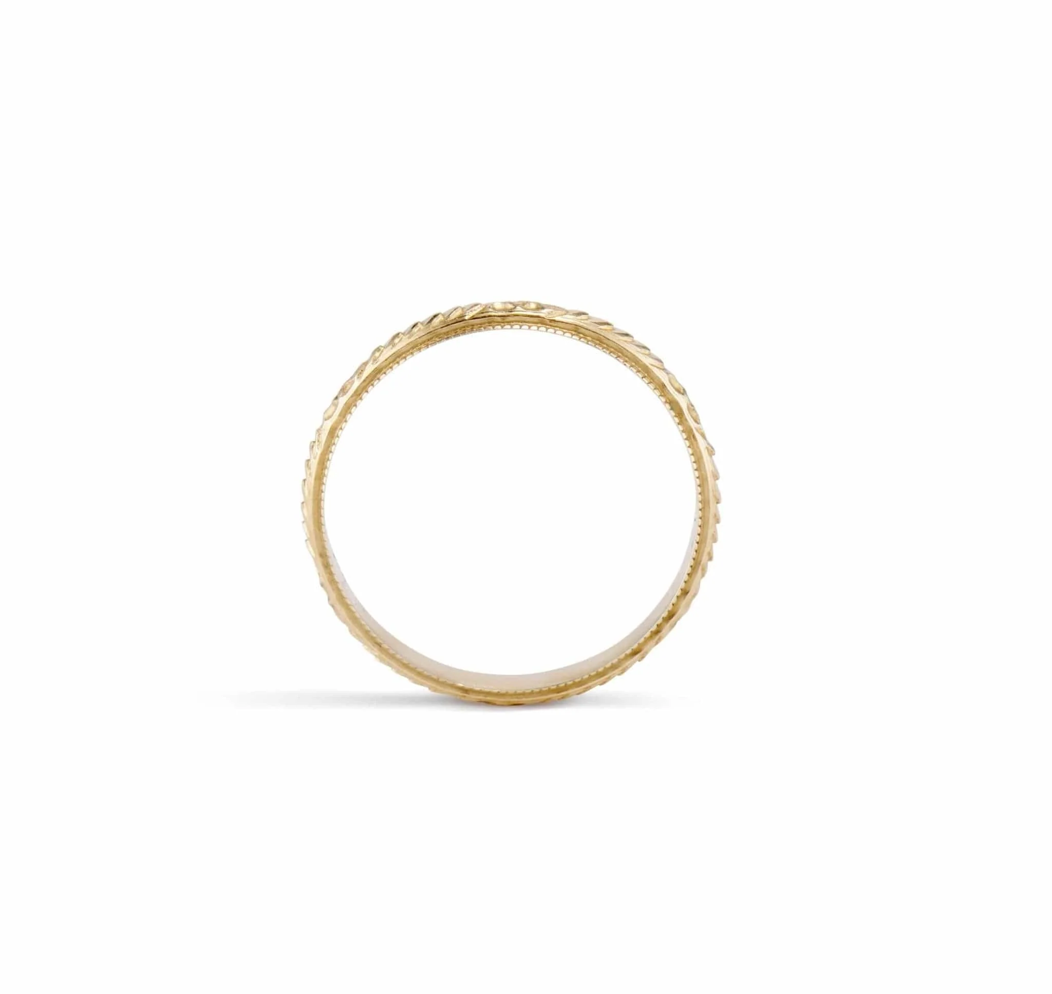 Edwardian Gold Engraved Wedding Band - Image 3