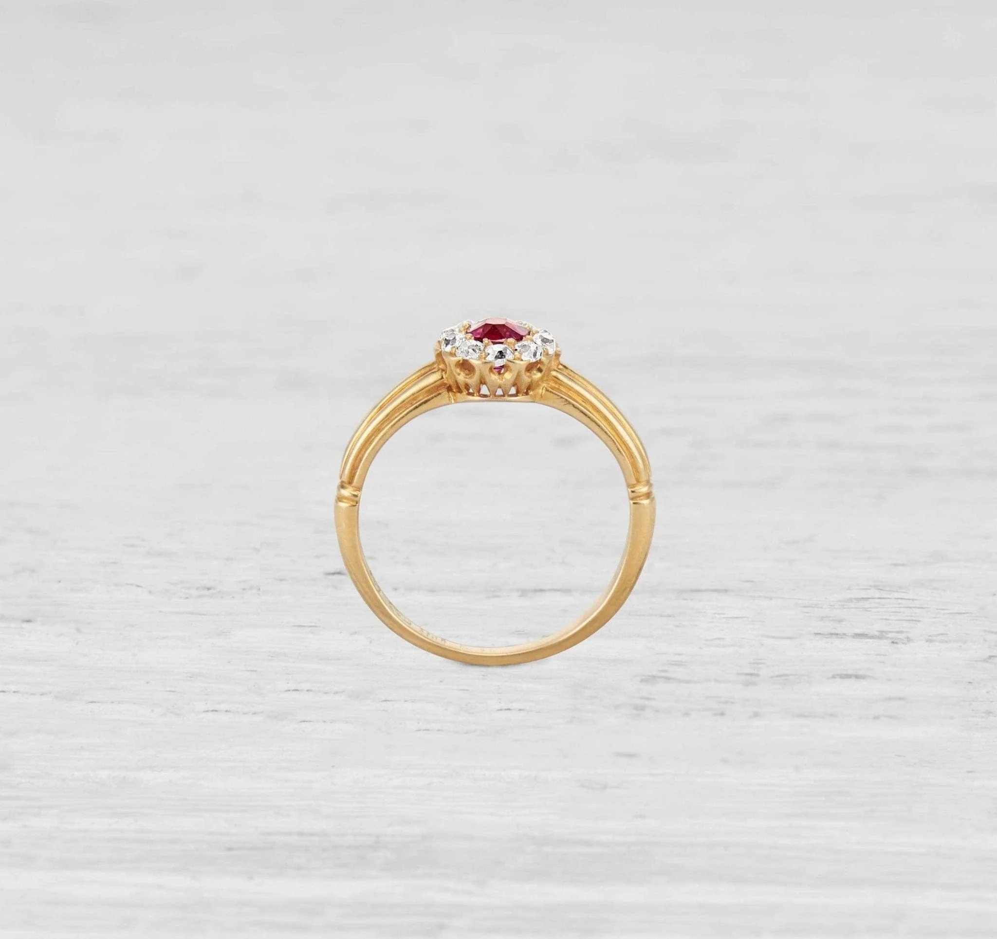 EDWARDIAN RUBY AND DIAMOND RING - Image 4