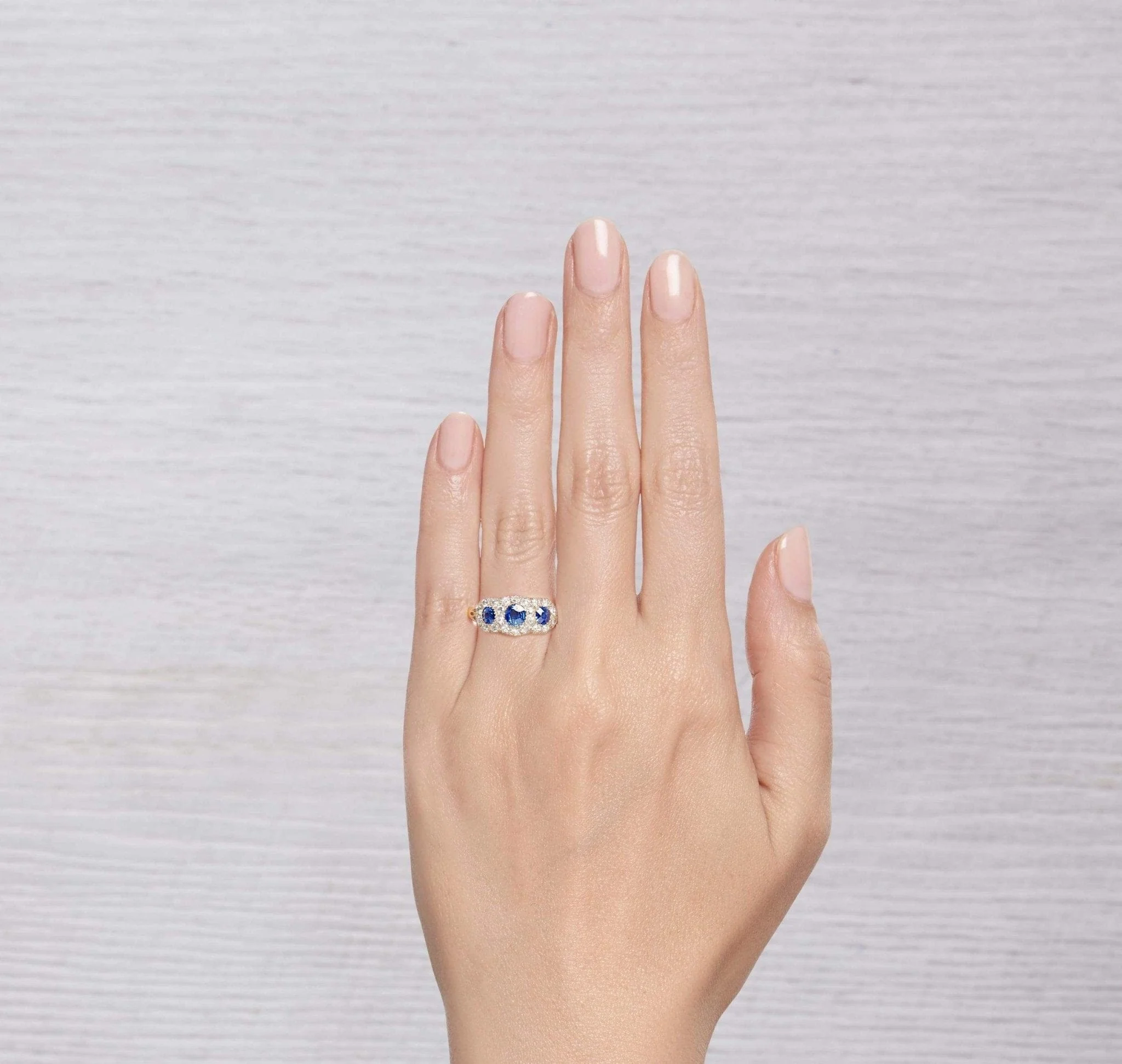 EDWARDIAN SAPPHIRE AND DIAMOND ENGAGEMENT RING - Image 6