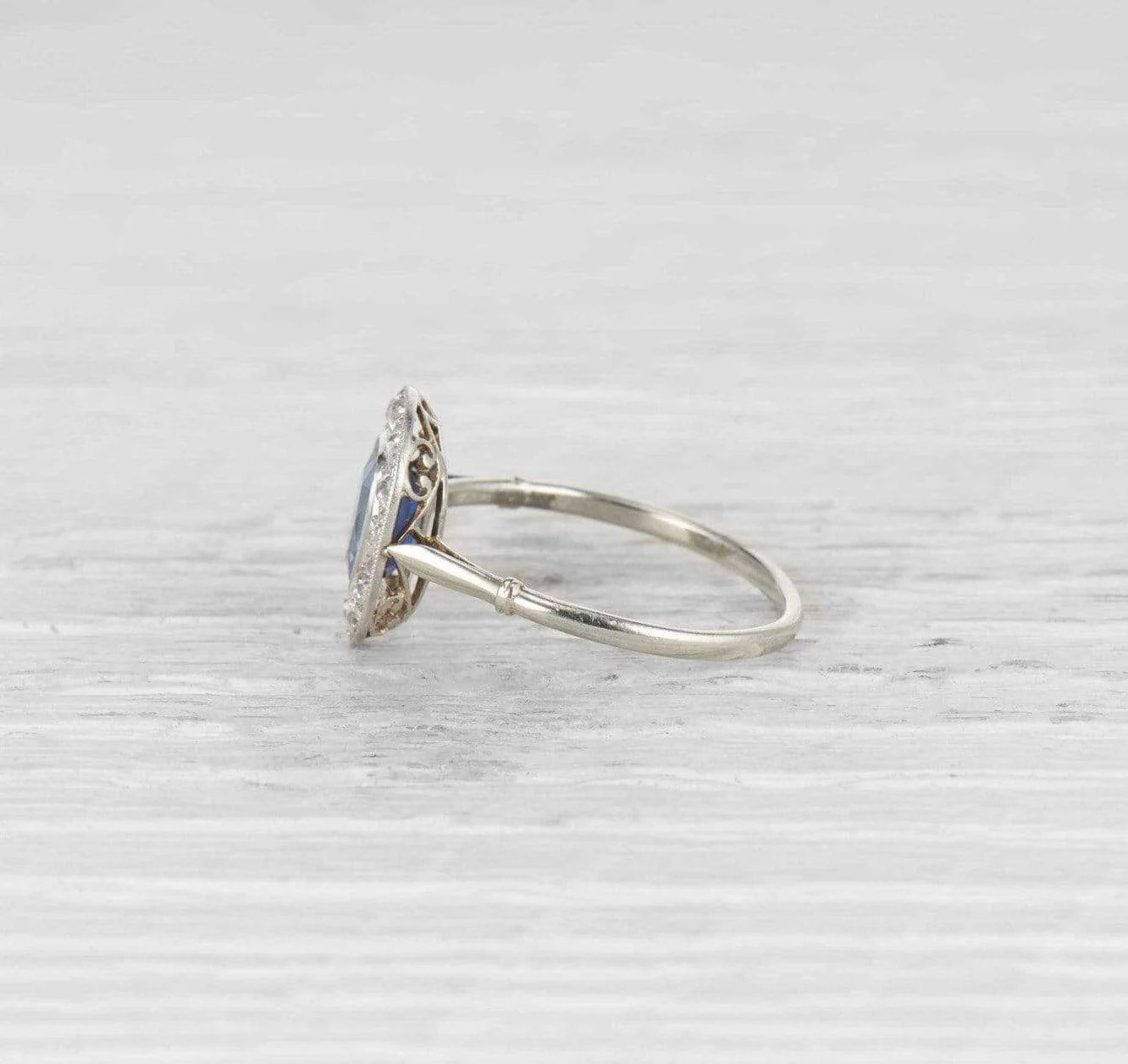 Edwardian Sapphire Engagement Ring - Image 3