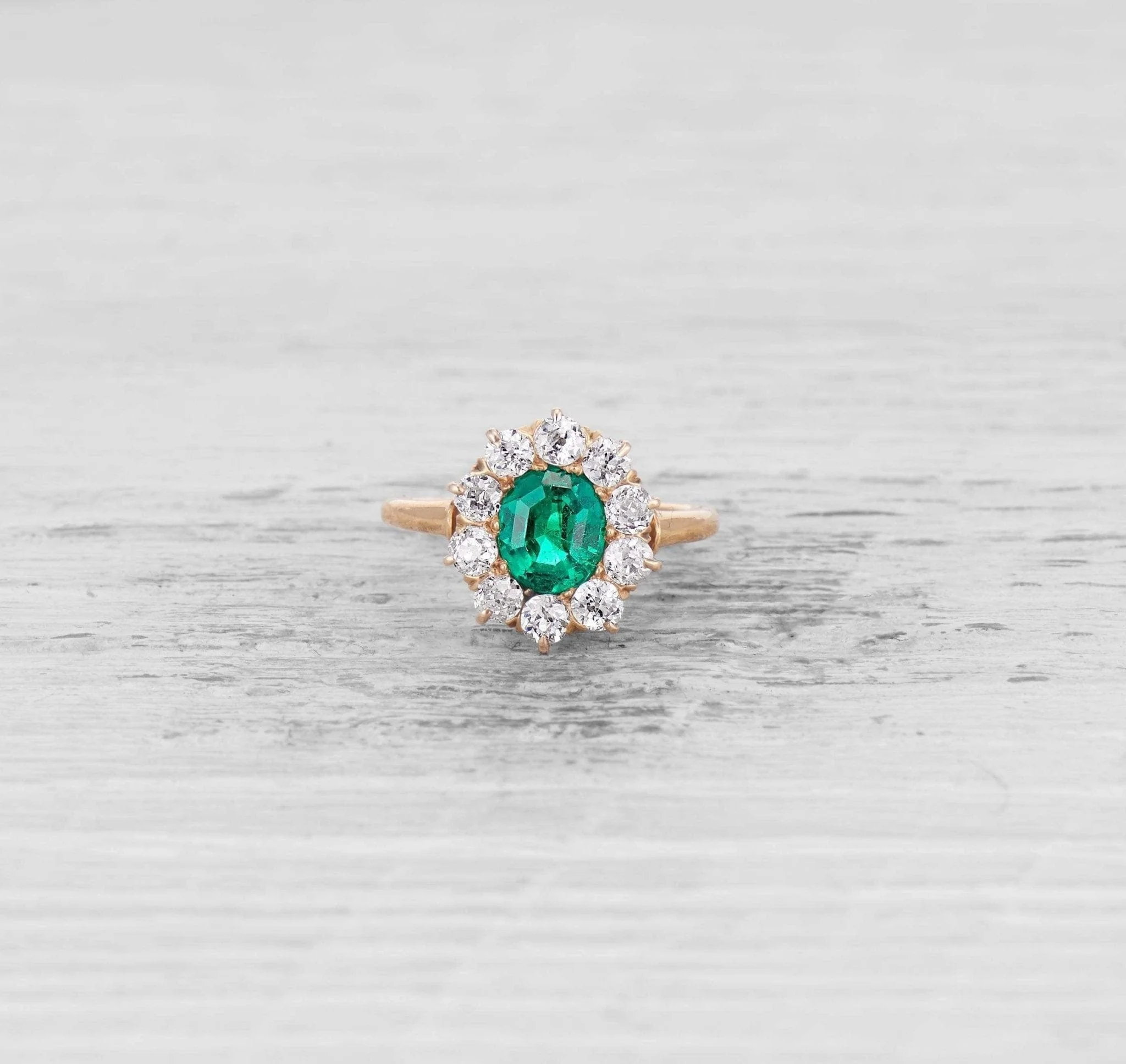 EMERALD AND DIAMOND CLUSTER ENGAGEMENT RING - Image 2