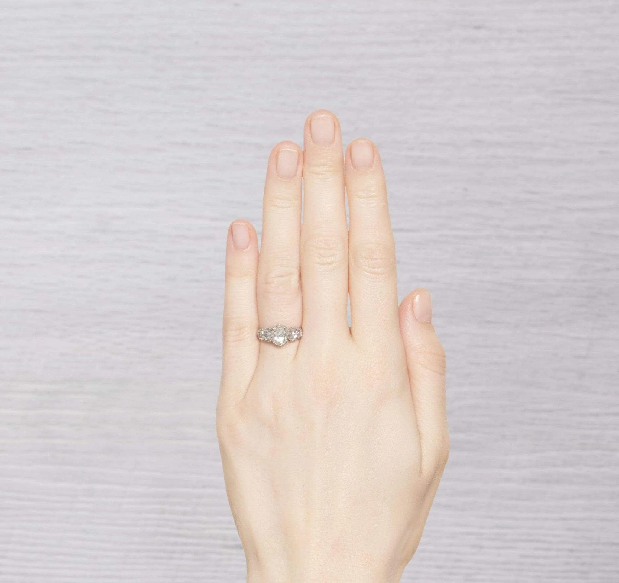 GEORGIAN FIVE STONE DIAMOND RING - Image 5