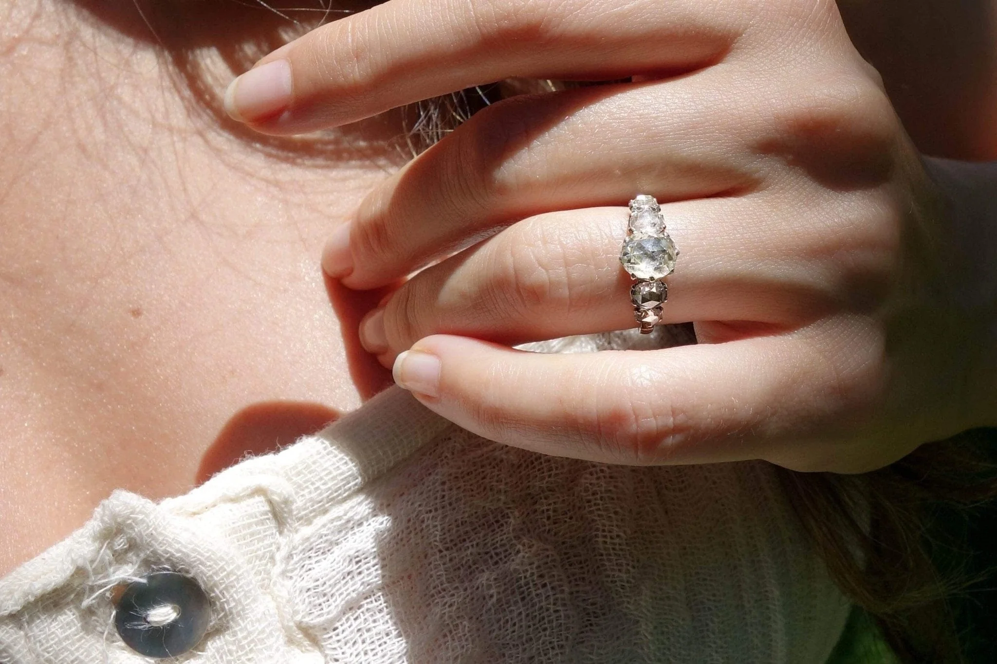 GEORGIAN FIVE STONE DIAMOND RING - Image 6