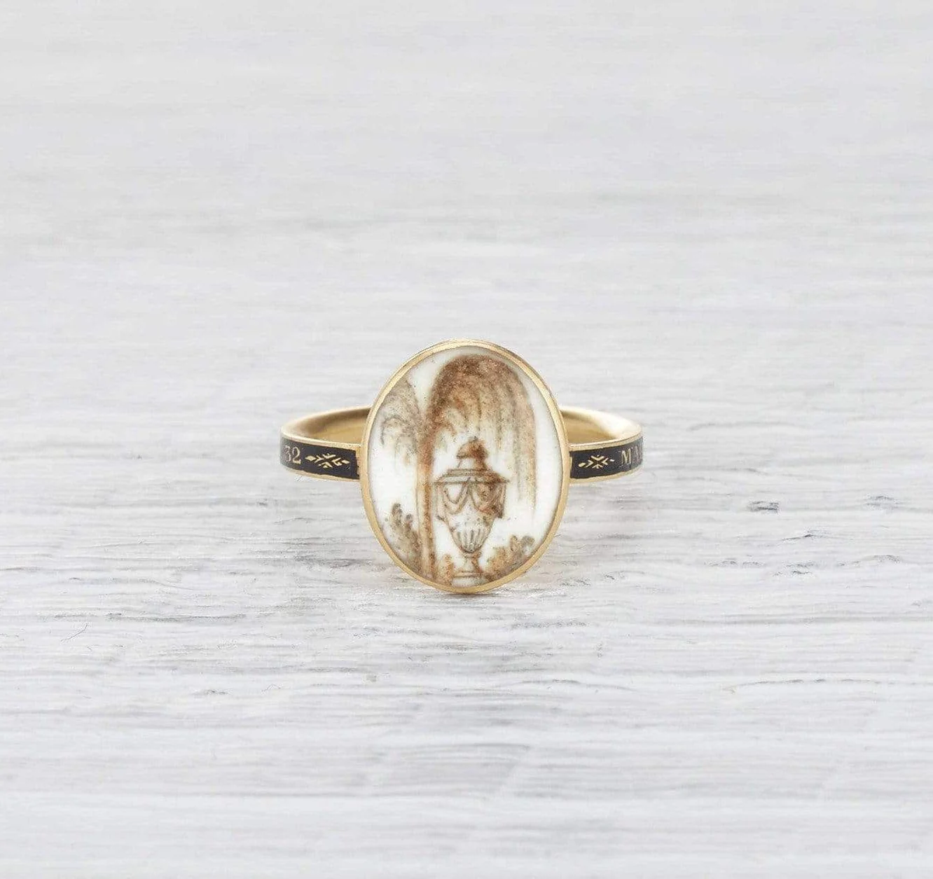 Georgian Urn Motif Mourning Ring - Image 2