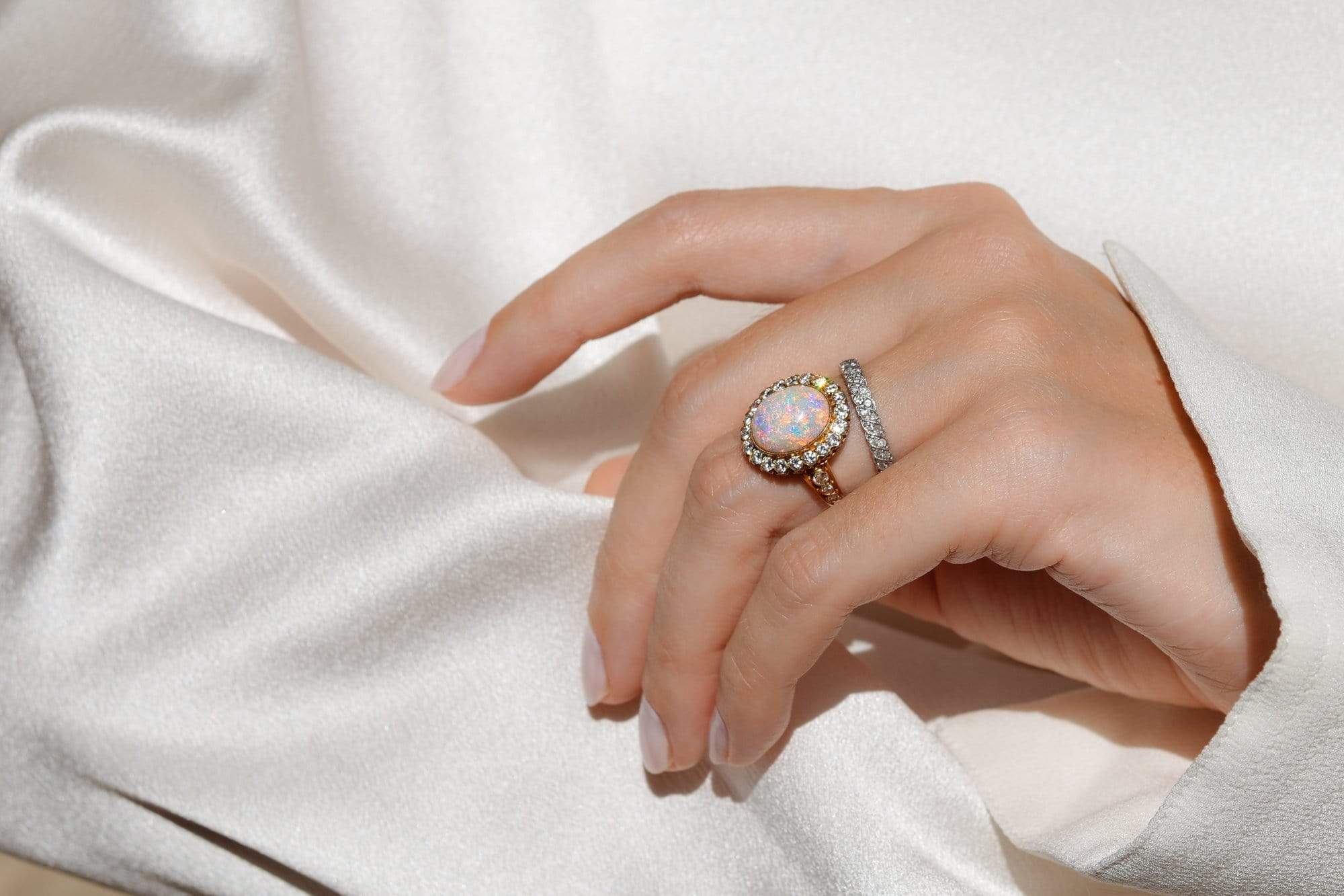 J.E. Caldwell Edwardian Opal Cabochon & Diamond Cluster Ring, America - Image 7