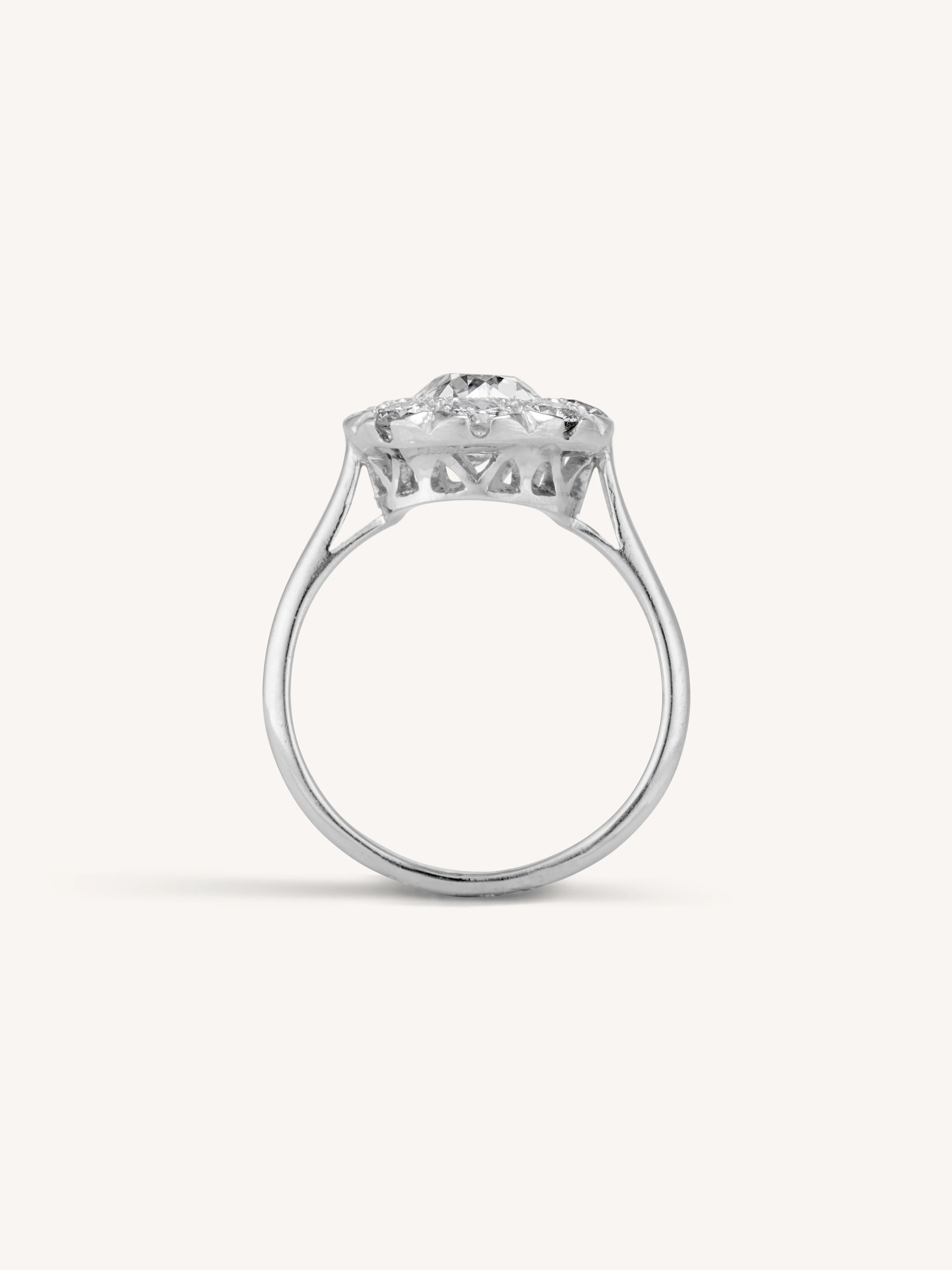 Late Art Deco 1.36 Carat Transitional Cut Diamond Cluster Vintage Engagement Ring - Image 7