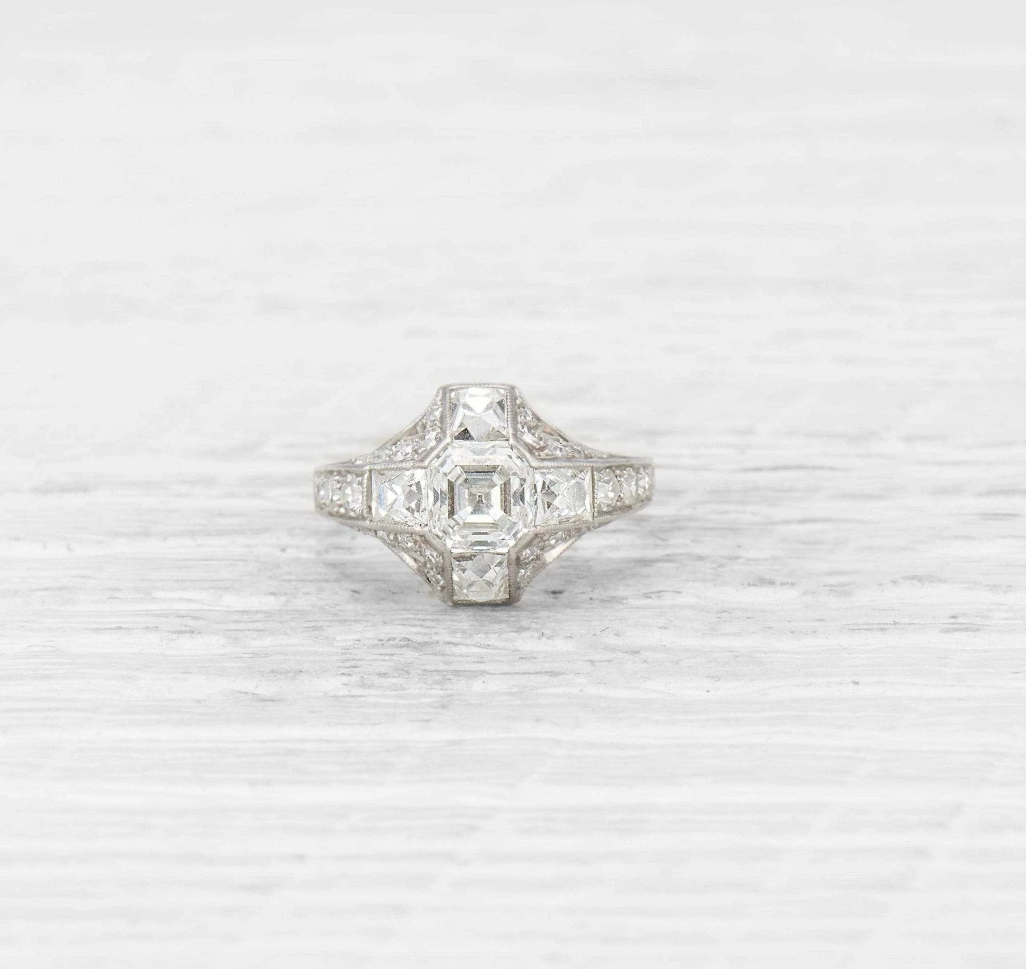 Late Edwardian Tiffany & Co. Asscher-Cut Diamond Engagement Ring - Image 2