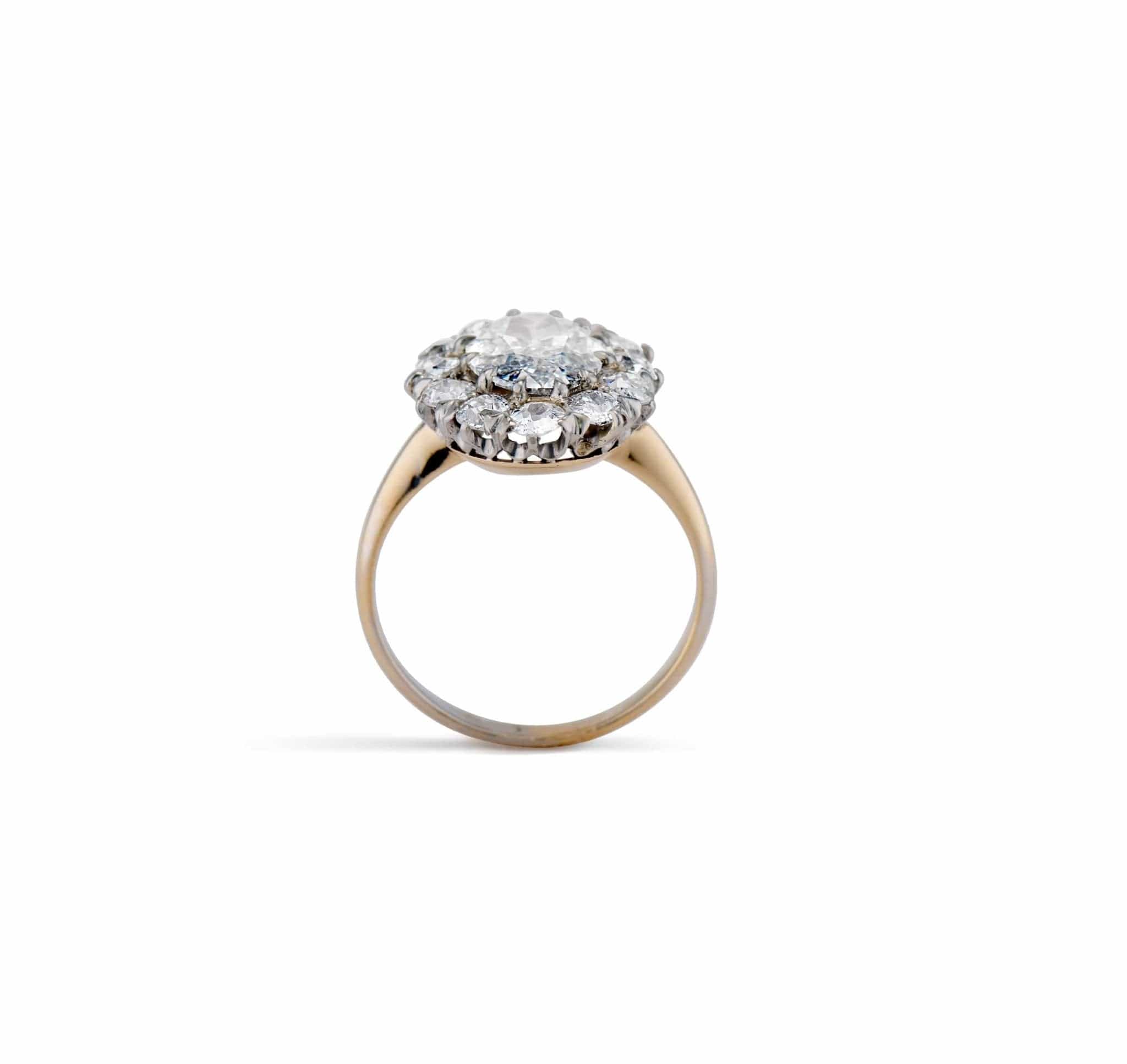 Late Victorian 1.53 Oval Cut Diamond Engagement Ring - Image 5