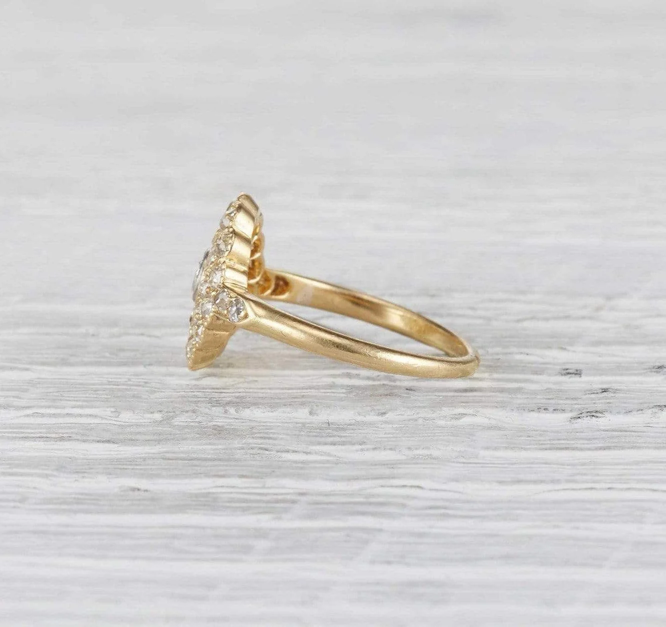 Late Victorian Diamond Cluster Ring - Image 4