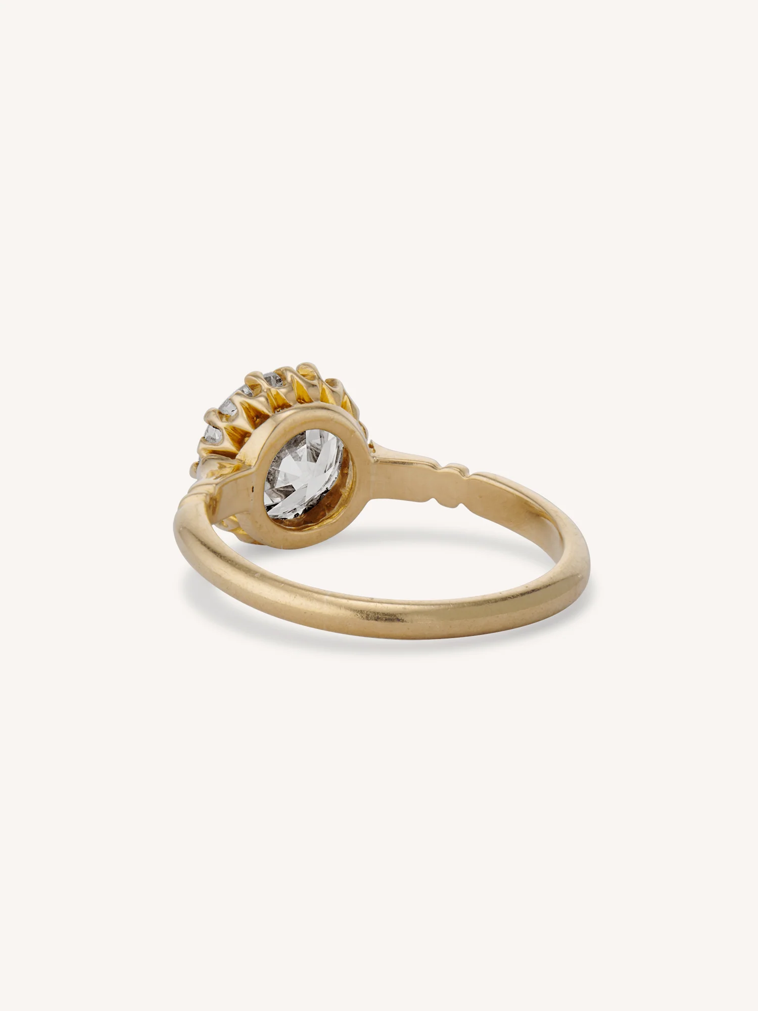 Late Victorian 1.34 Carat Old European Cut Diamond Antique Engagement Ring - Image 5