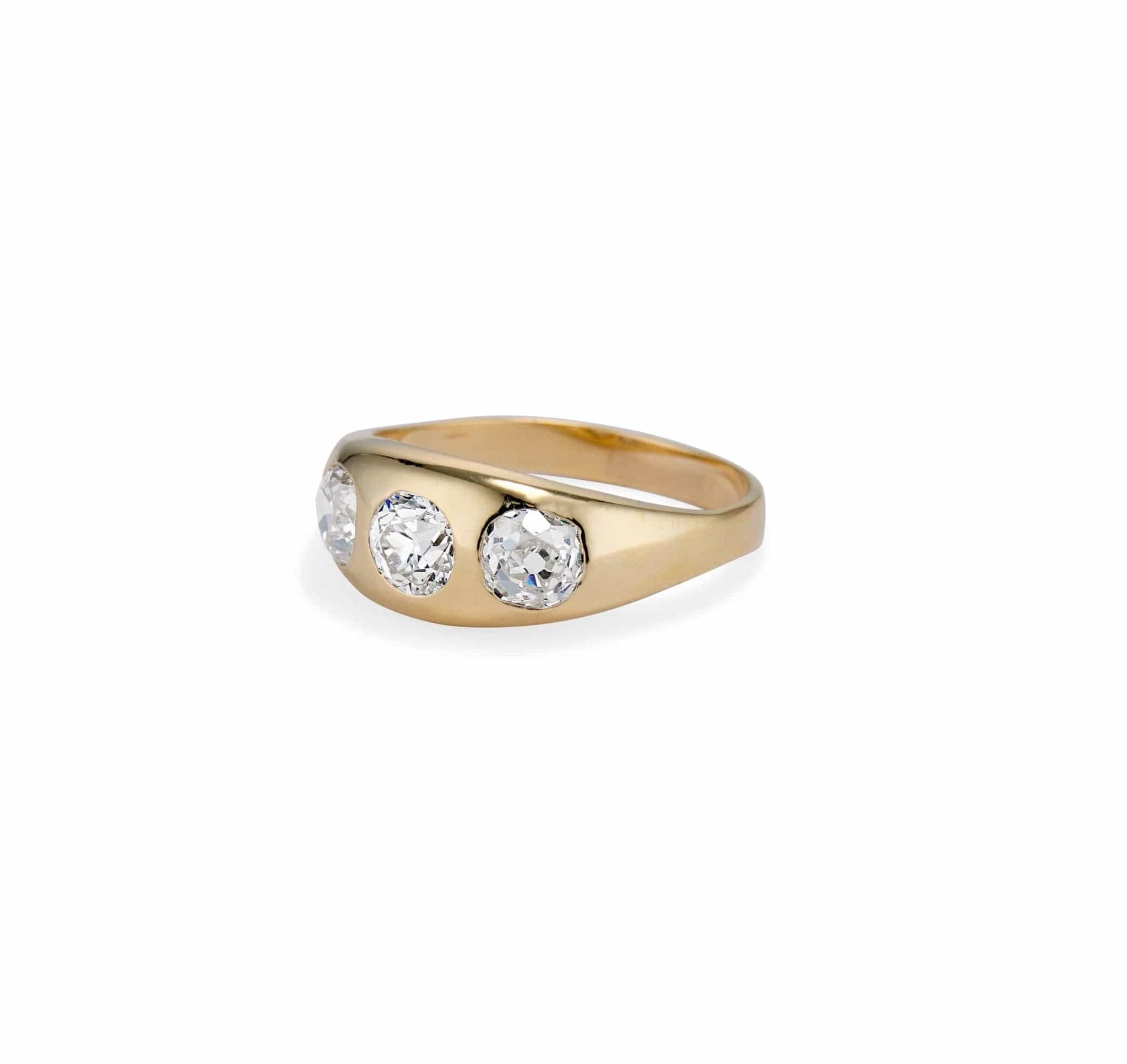 Late Victorian 1.76 Carat Old European-Cut Three-Stone Ring - Image 2