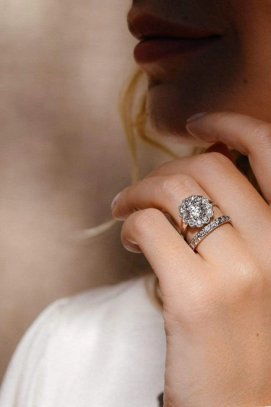 Mid-Century 1.20 Carat Diamond and Platinum Eternity Band - Image 6