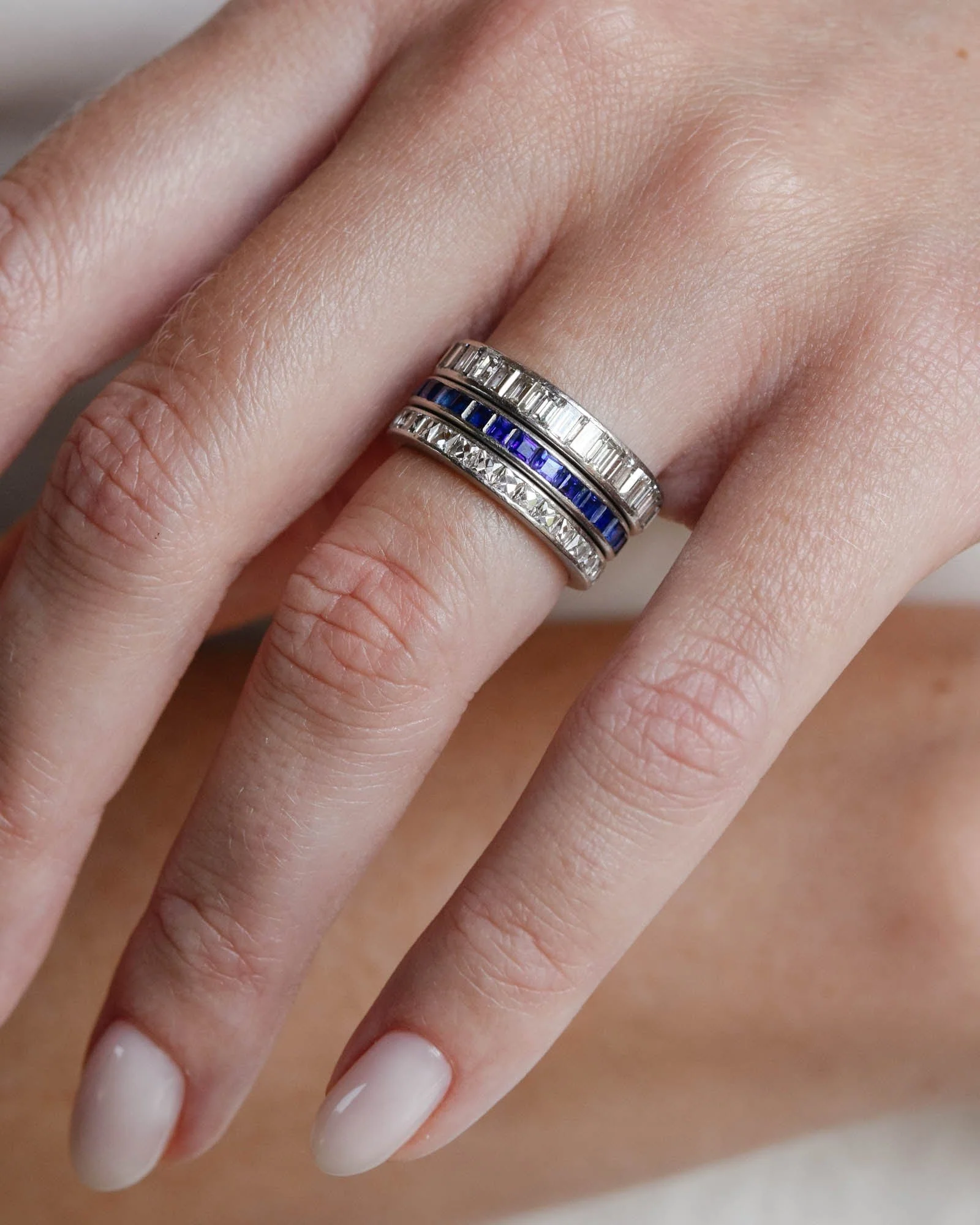 Mid Century Carré Cut Sapphire Eternity Band Size 5.75 - Image 2