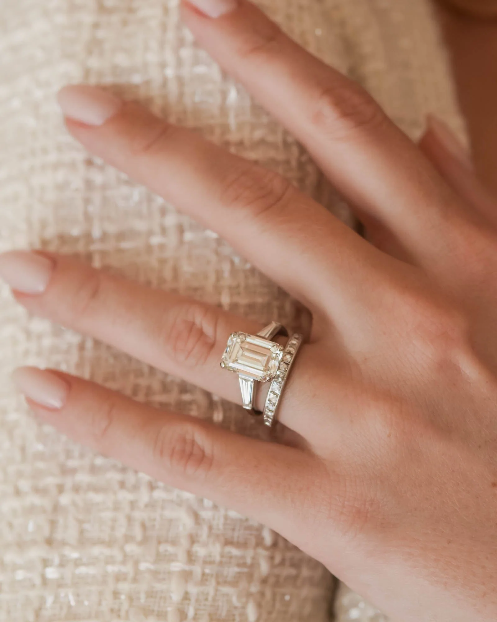 Cartier Midcentury 4.63 Carat Emerald Cut Diamond Vintage Engagement Ring - Image 2