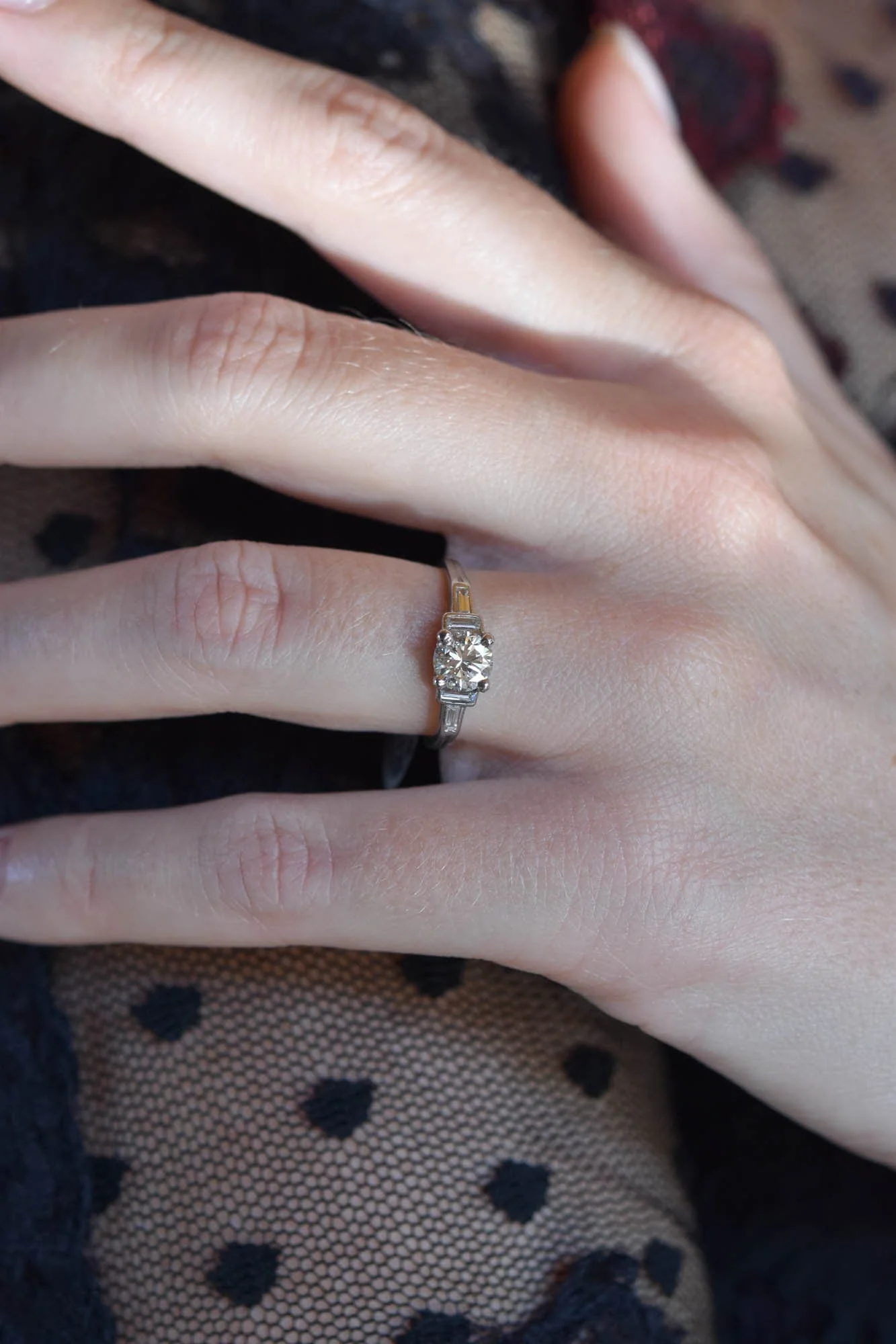 Midcentury Tiffany & Co. Round Brilliant Cut Diamond Solitaire Vintage Engagement Ring - Image 2