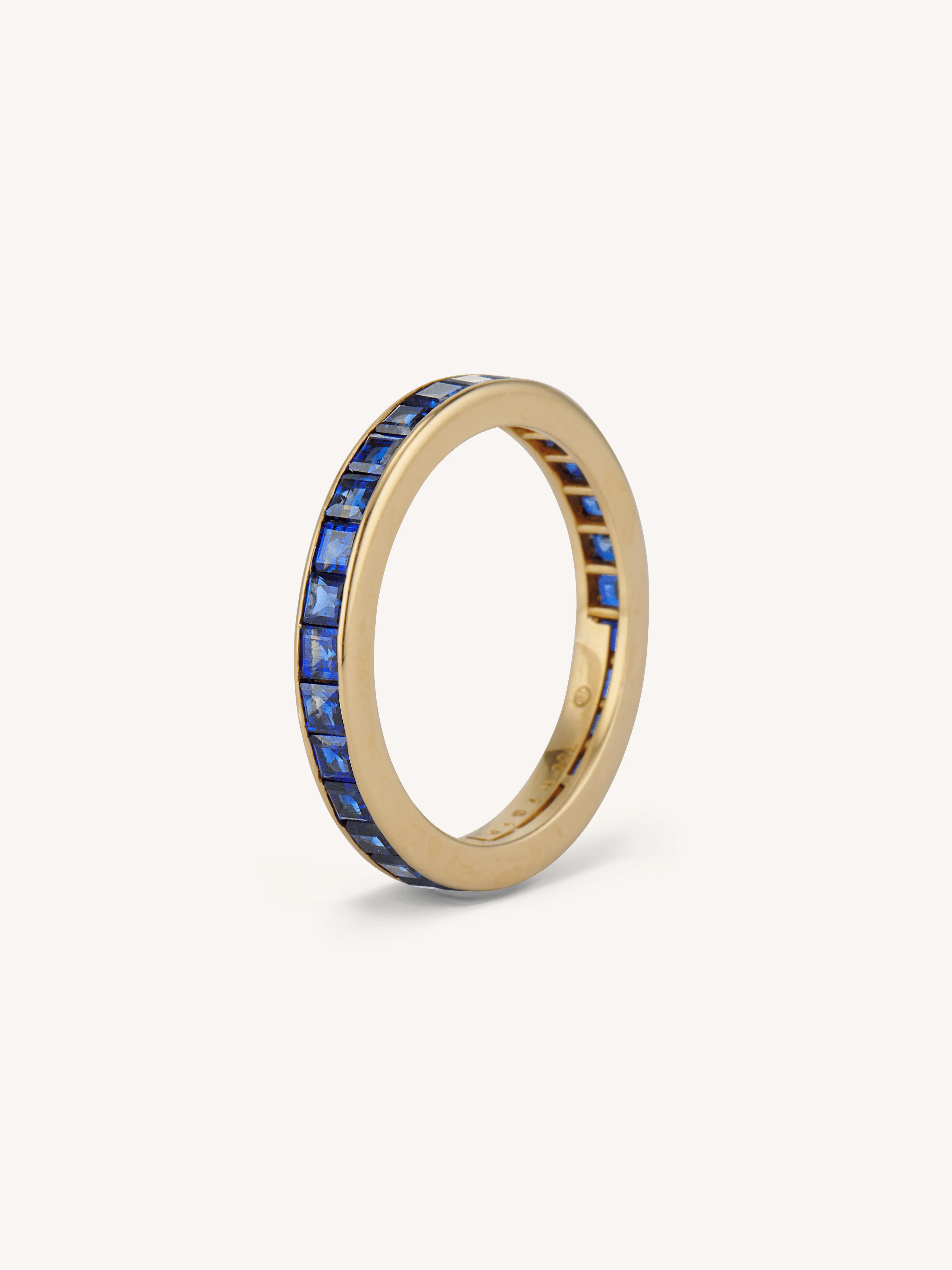 Oscar Heyman 2.66 Carat Sapphire & 18K Gold Vintage Eternity Band - Size 8 - Image 3