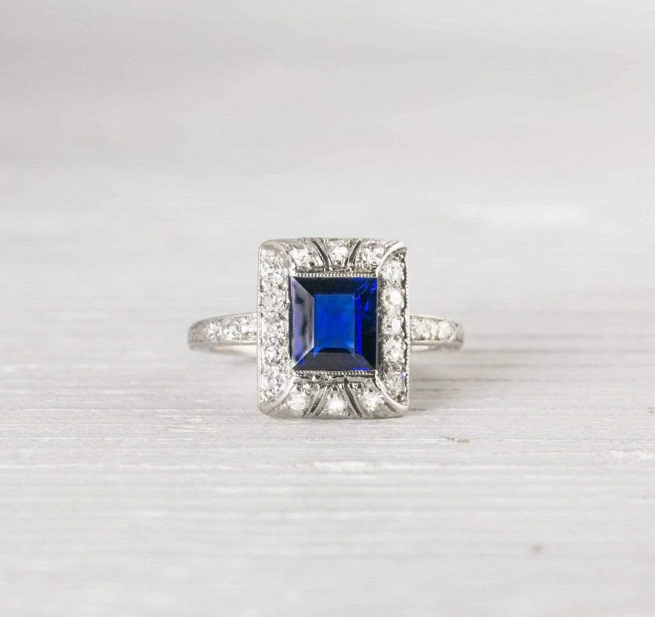Sapphire & Diamond Vintage Art Deco Engagement Ring - Image 2