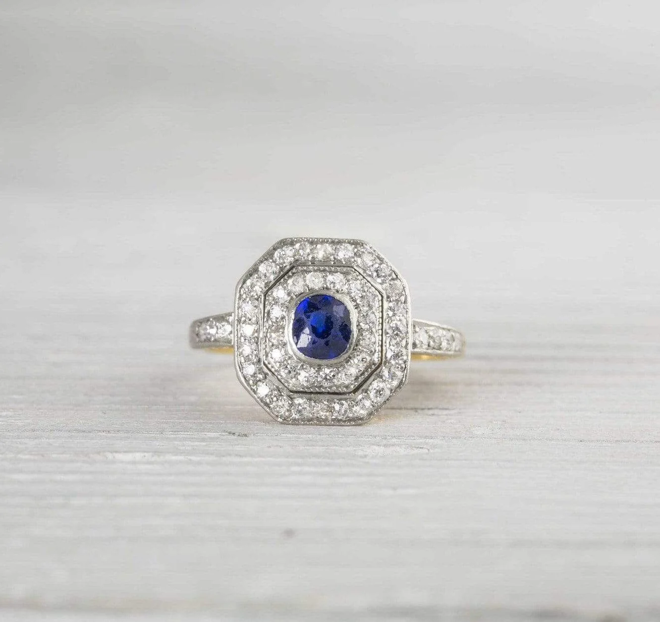 Sapphire Early Art Deco Vintage Engagement Ring - Image 2