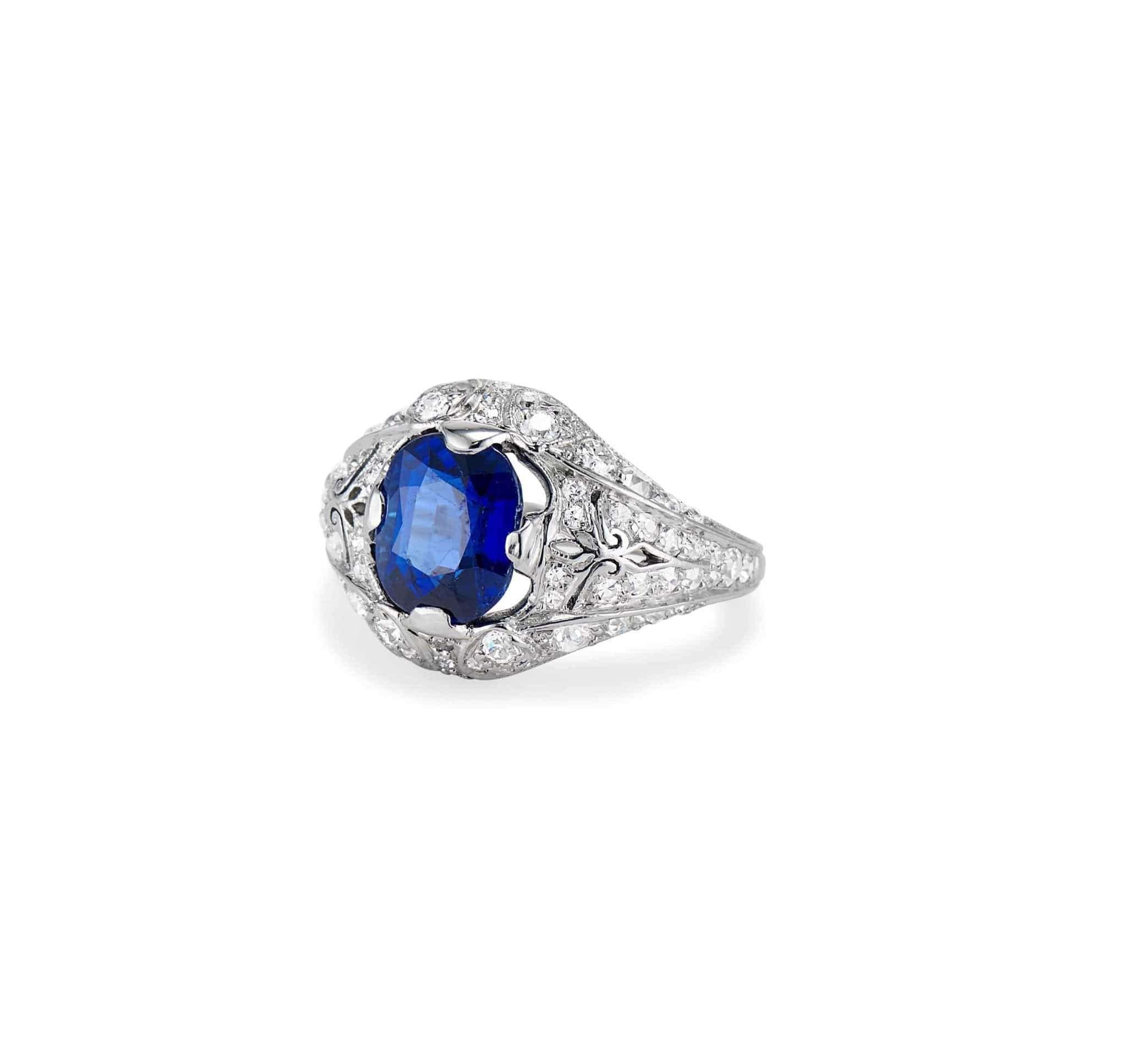Art Deco T.B. Starr 2.45 Cushion Cut Sapphire in Platinum Ring, America - Image 2